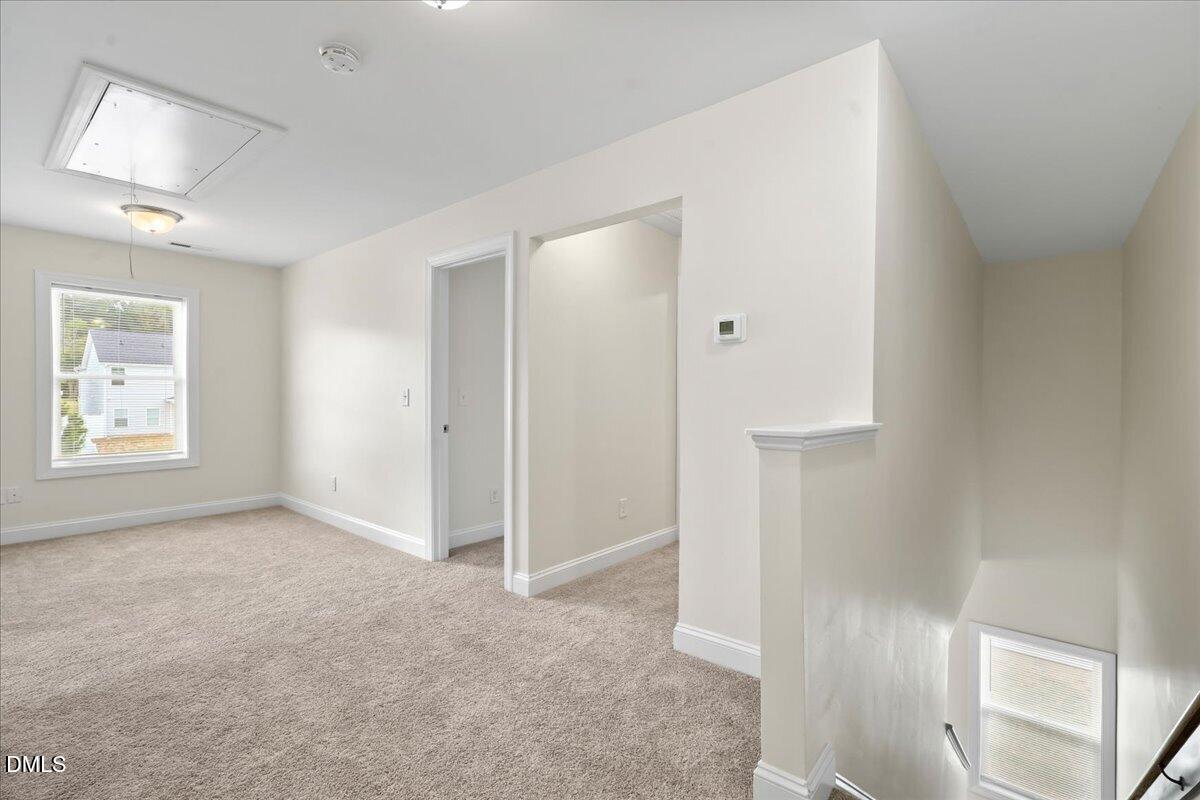 105 Wicklow Court Property Photo 38
