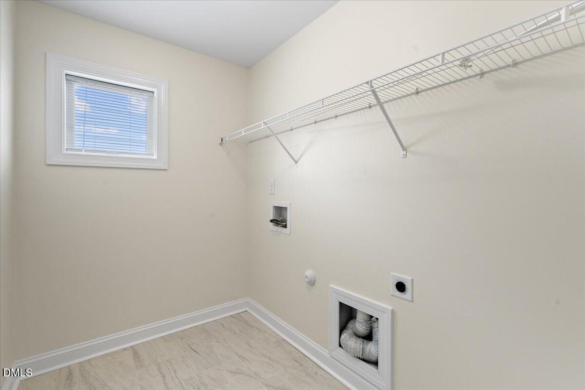 105 Wicklow Court Property Photo 39