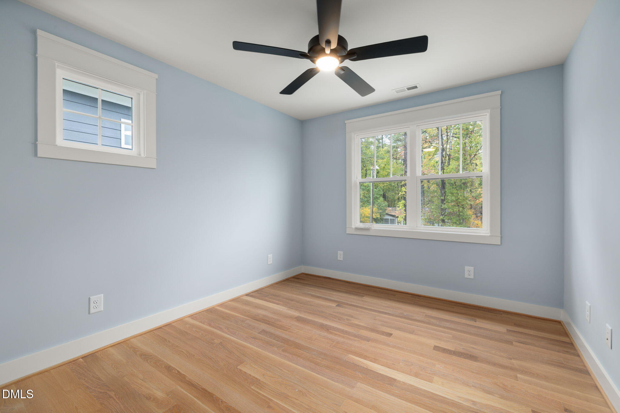 1008 Forrestal Place Property Photo 14