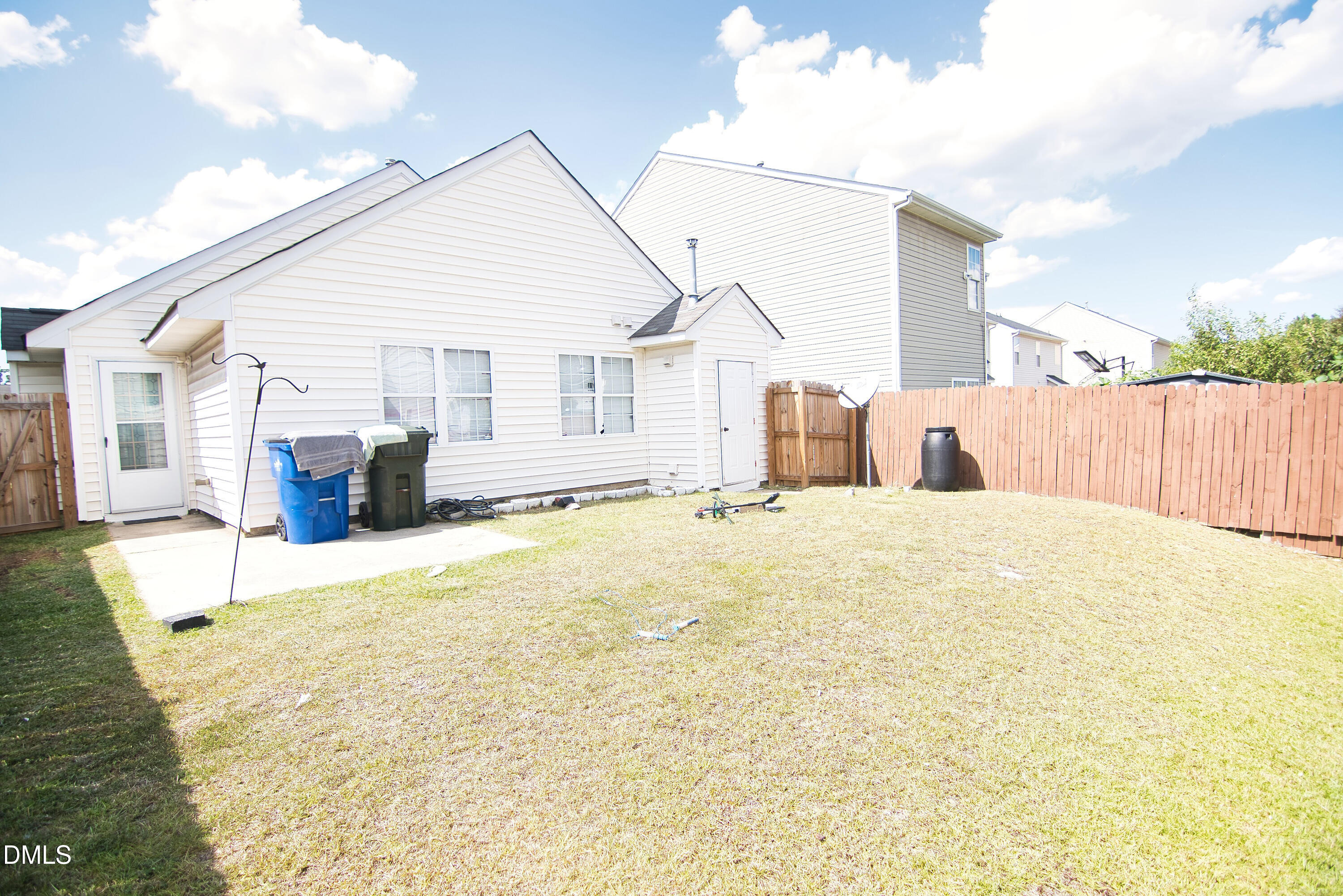 4410 Snowcrest Lane Property Photo 8