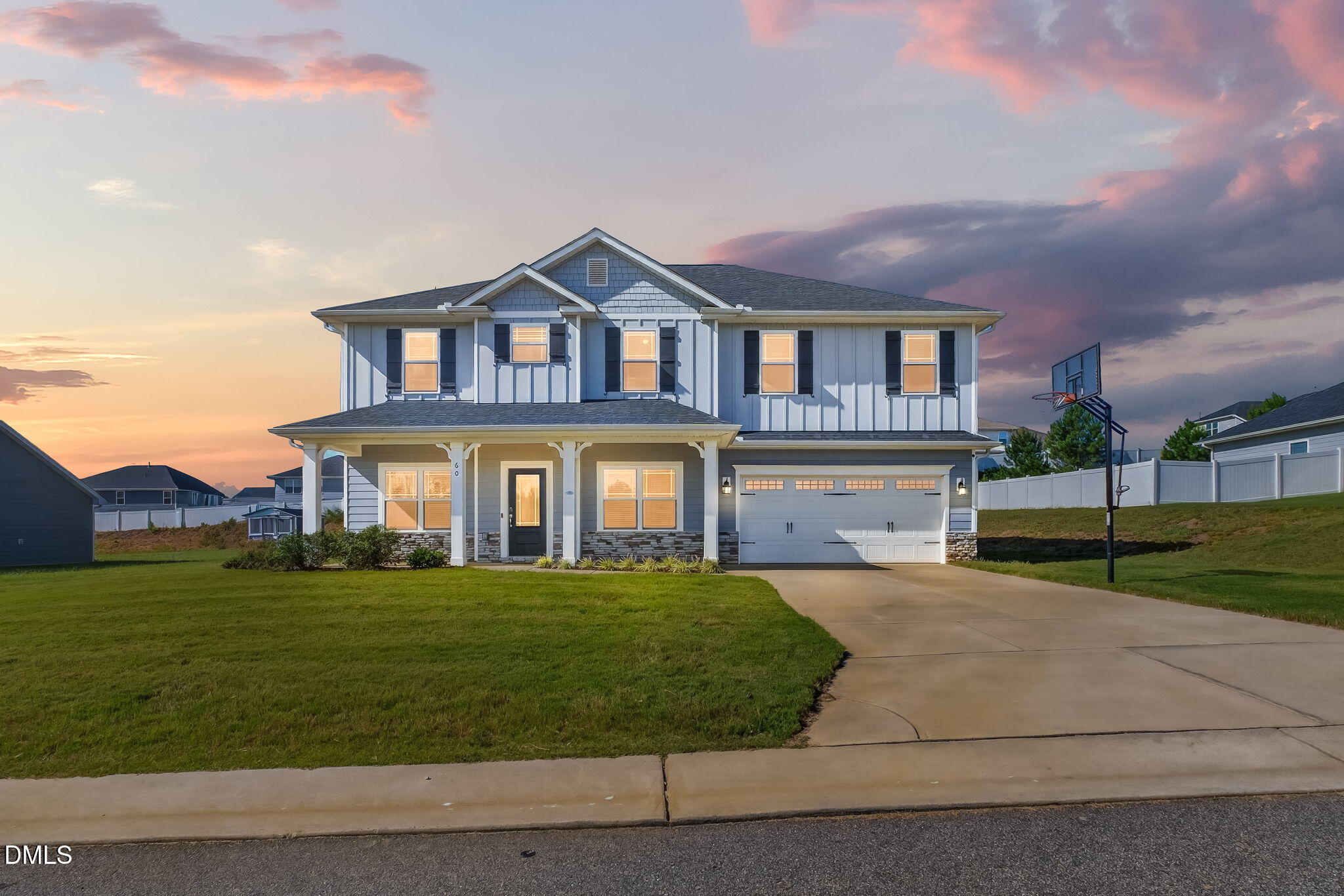 60 Newport Landing Property Photo 1