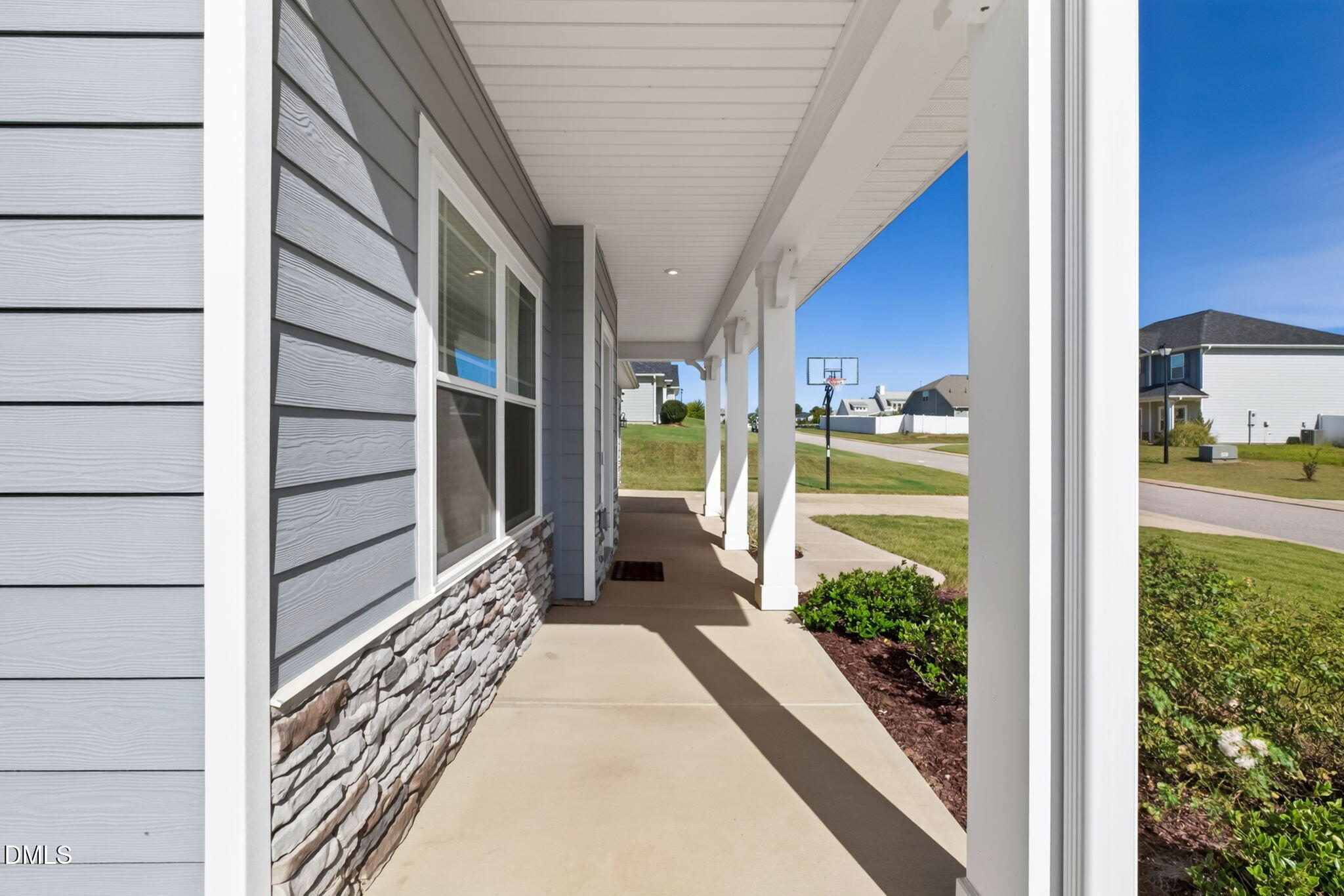 60 Newport Landing Property Photo 11