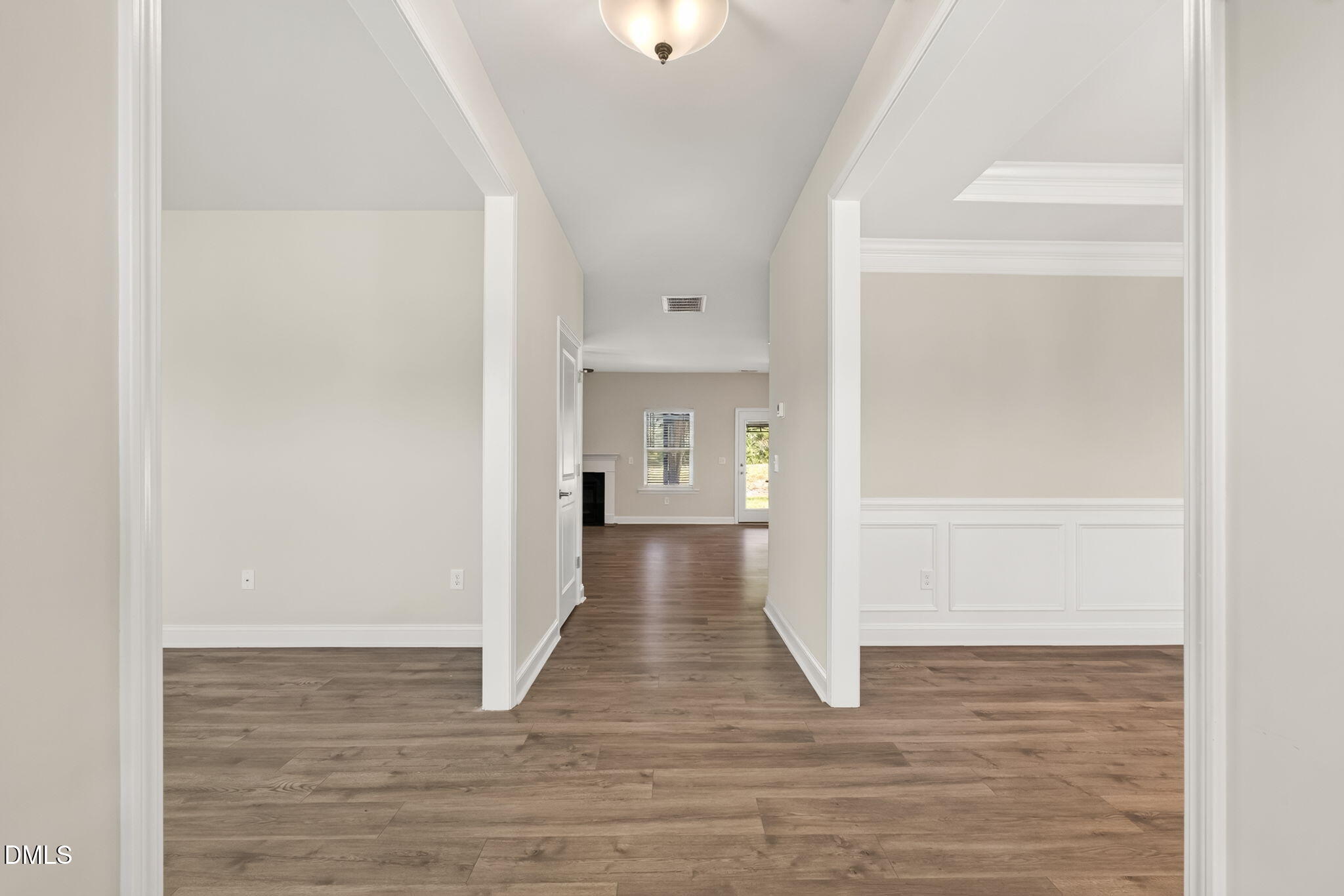 60 Newport Landing Property Photo 13