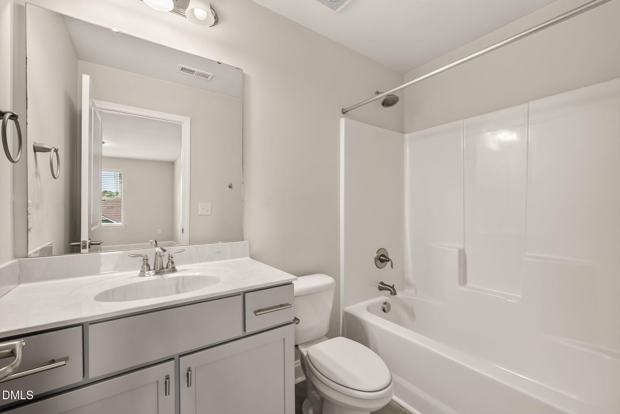 60 Newport Landing Property Photo 25