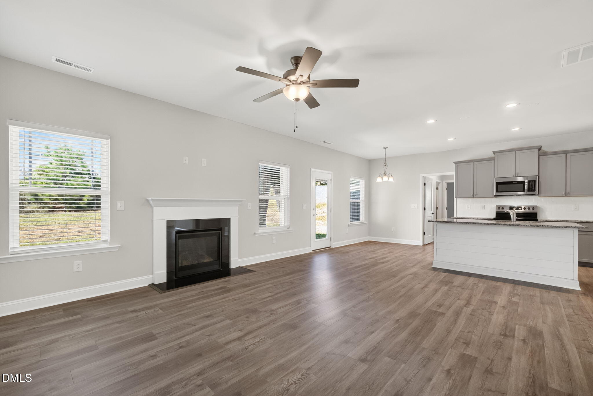 60 Newport Landing Property Photo 26