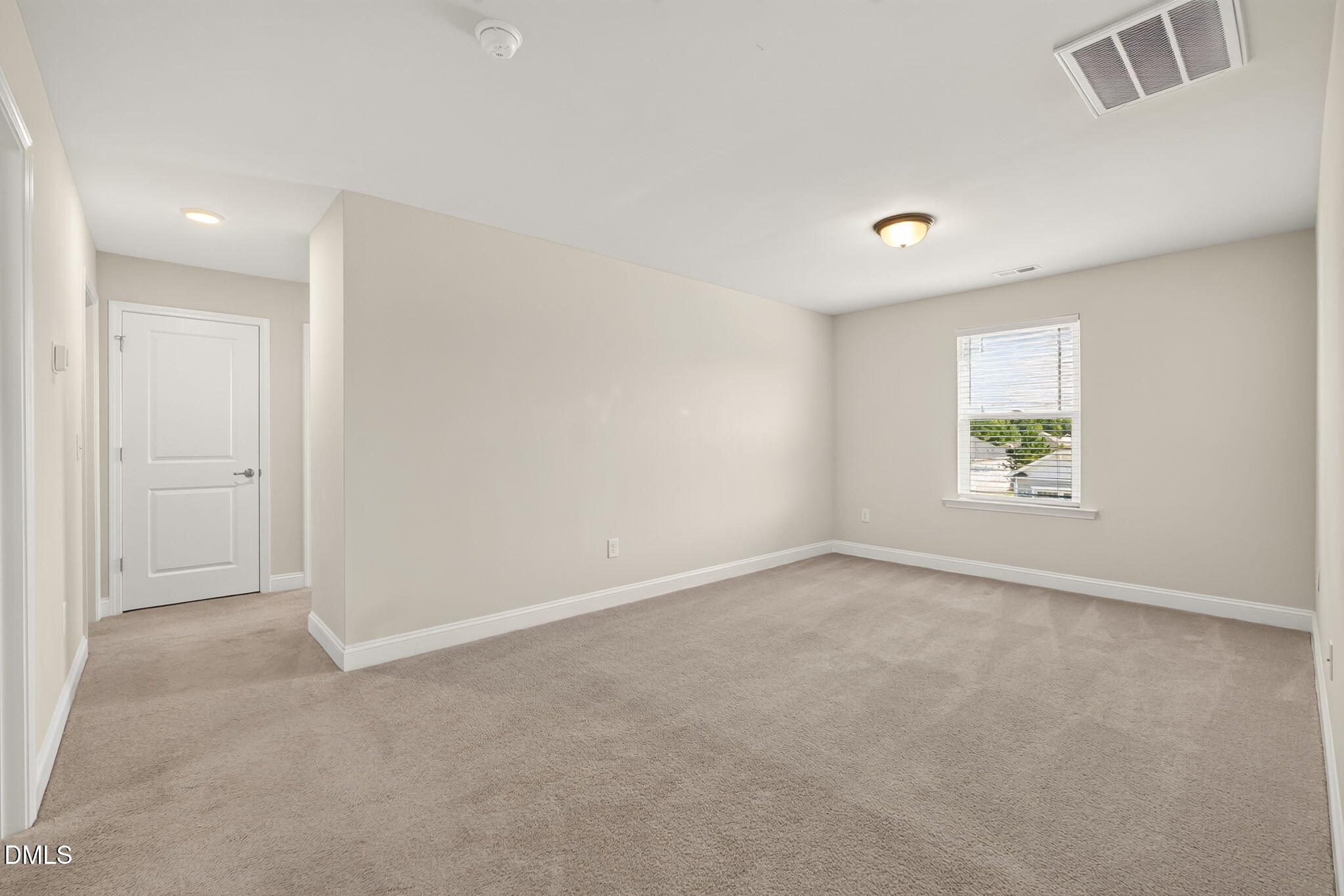 60 Newport Landing Property Photo 37