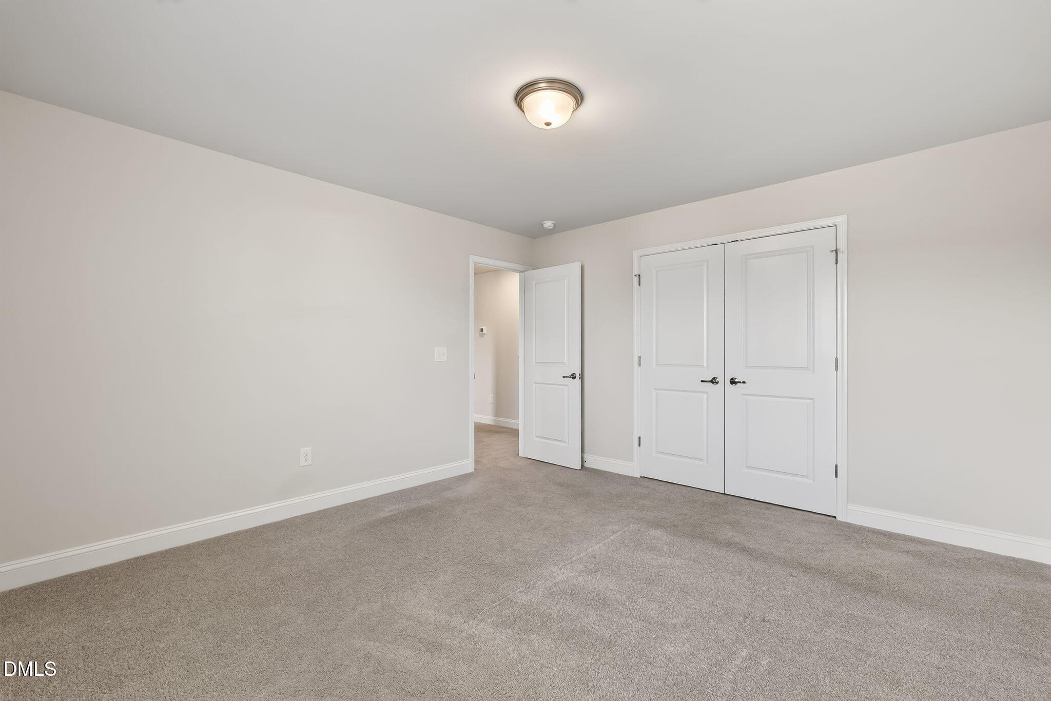 60 Newport Landing Property Photo 50