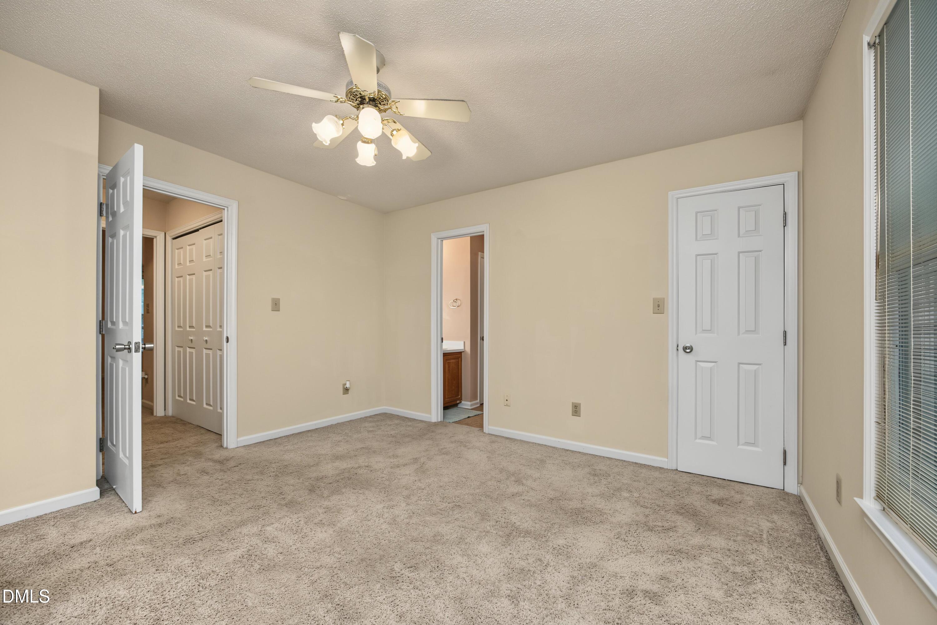 148 Greenmont Lane Property Photo 21
