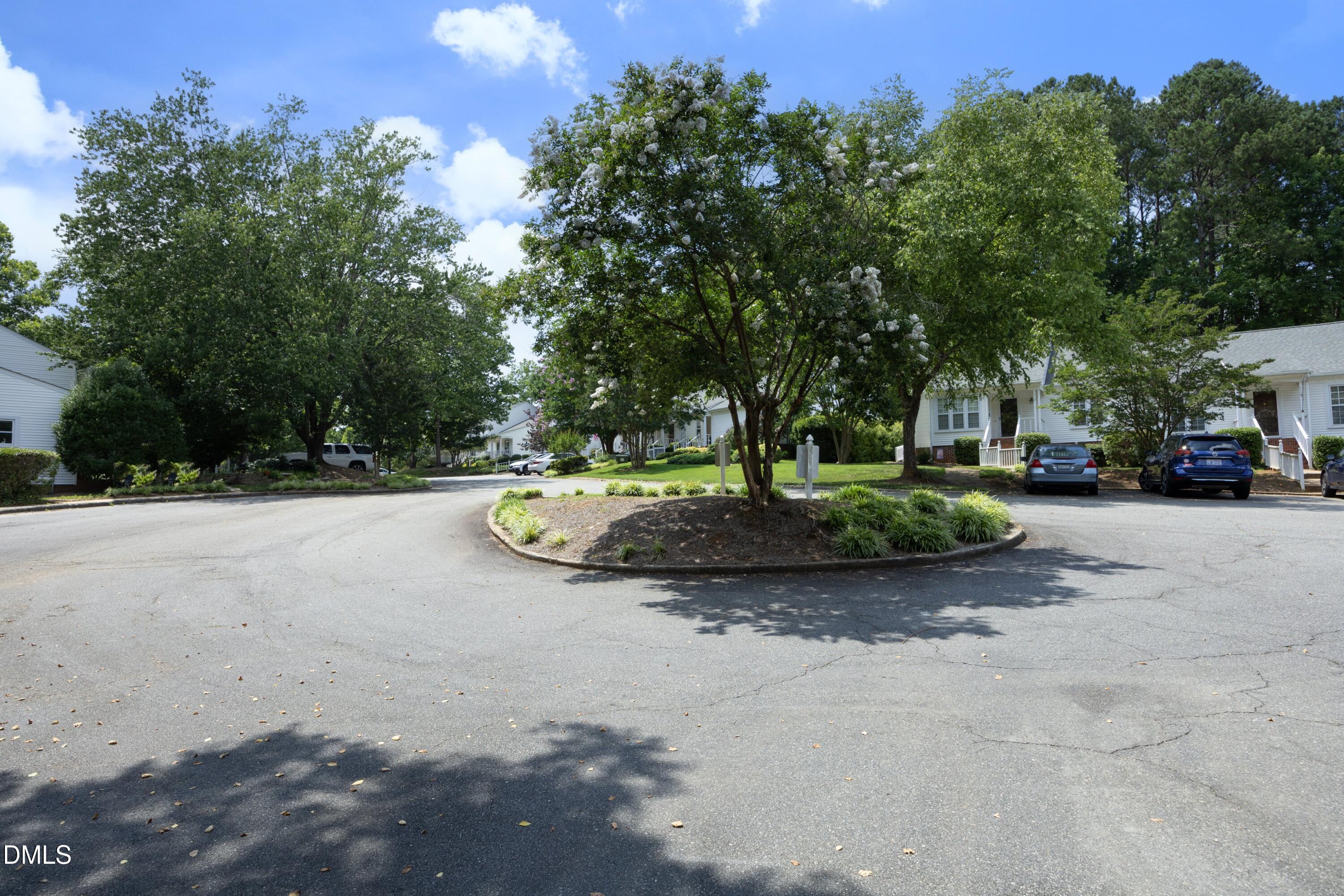 148 Greenmont Lane Property Photo 25