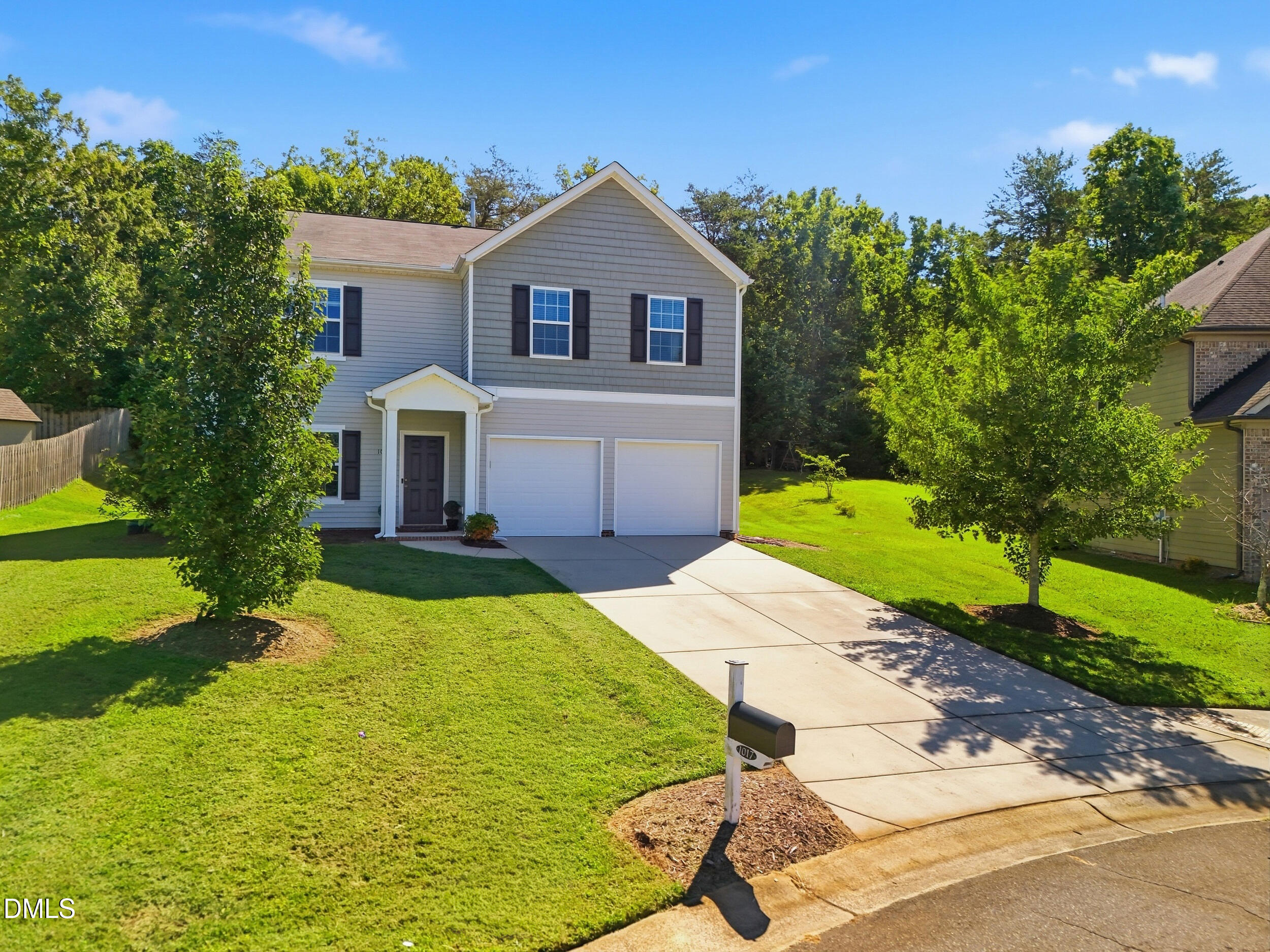 1017 Scotch Pine Way Property Photo 1