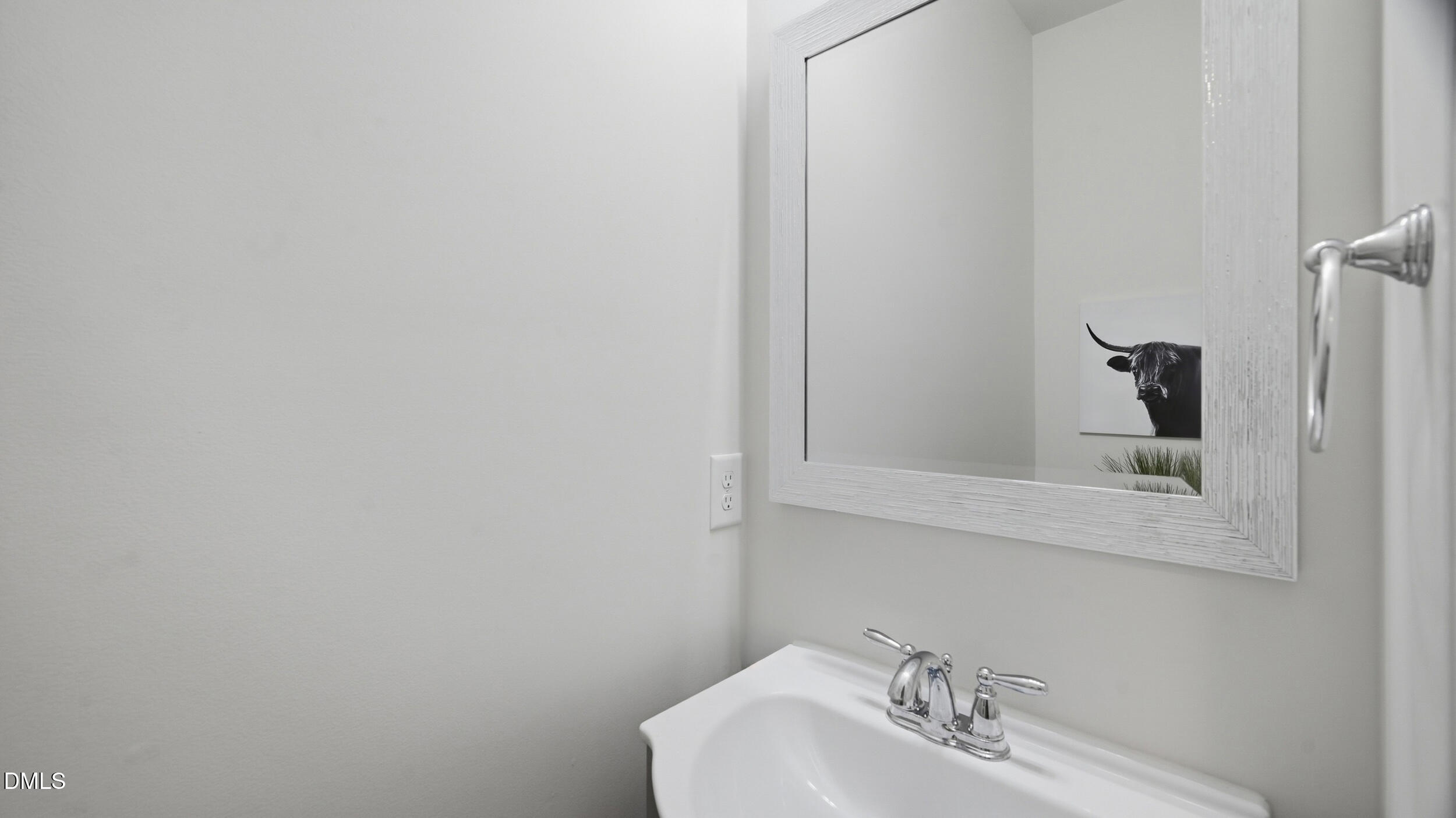 1017 Scotch Pine Way Property Photo 10