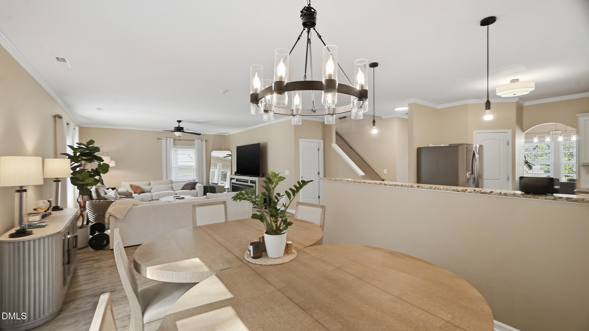 1017 Scotch Pine Way Property Photo 15