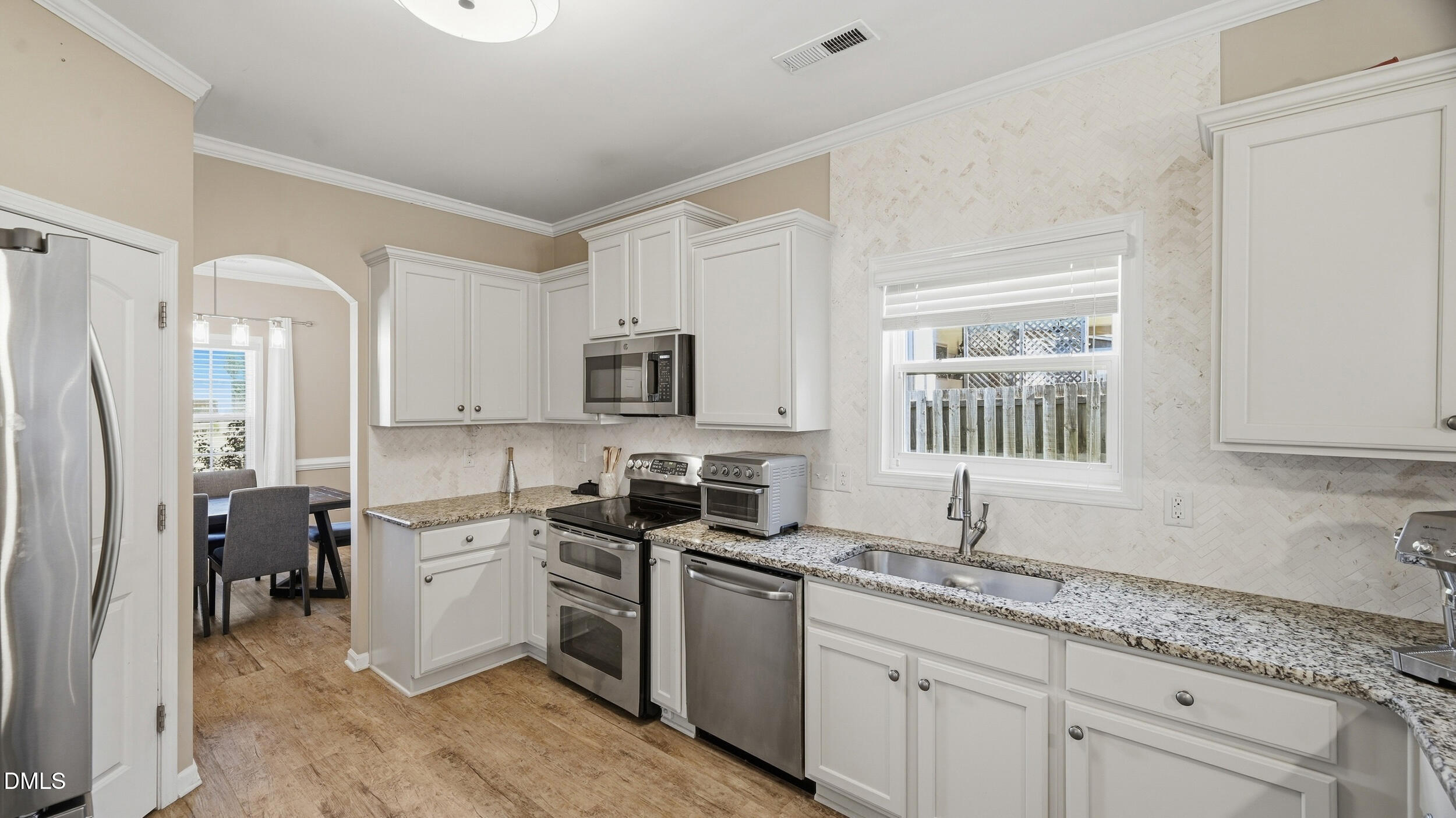 1017 Scotch Pine Way Property Photo 19