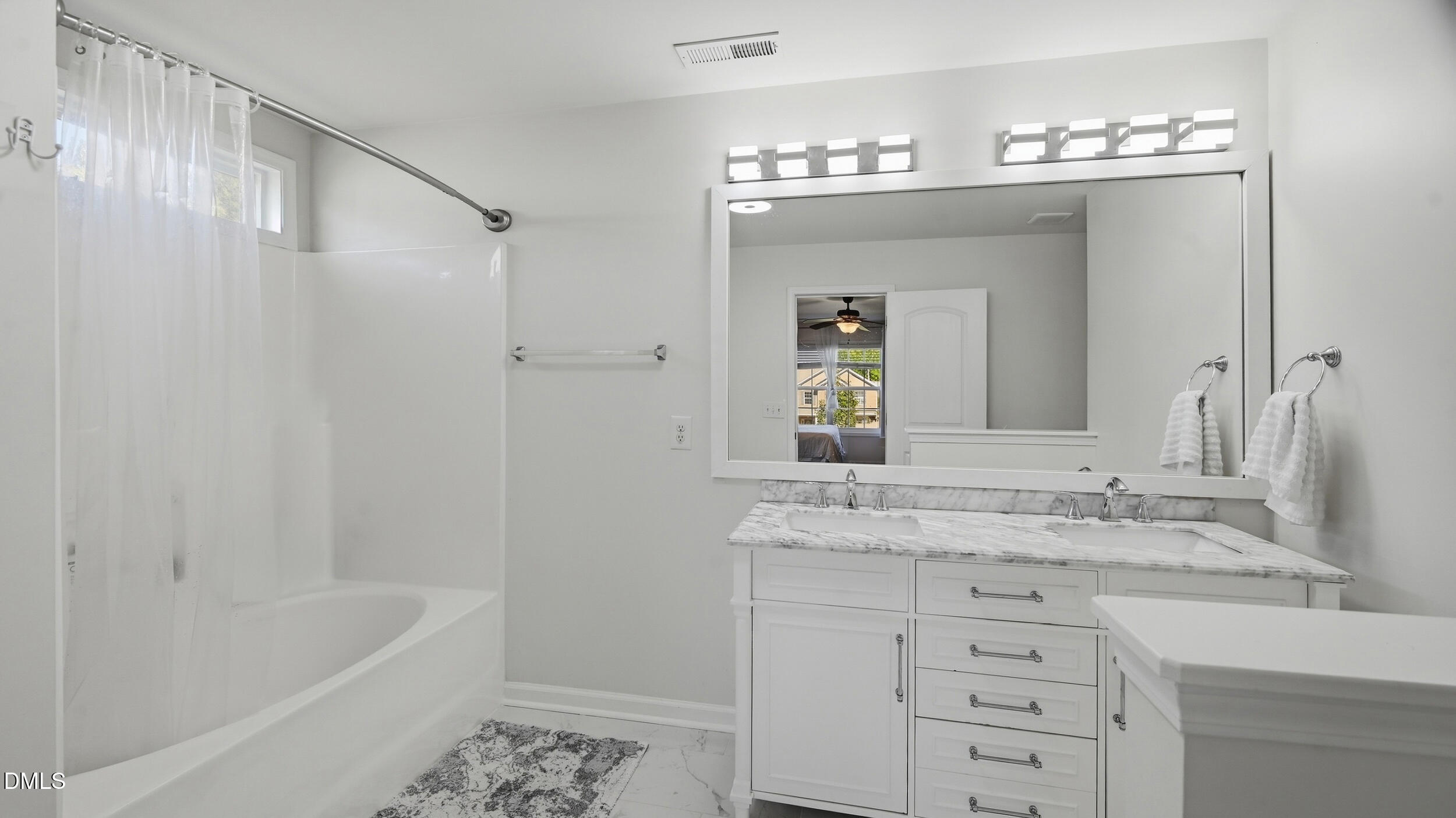 1017 Scotch Pine Way Property Photo 34