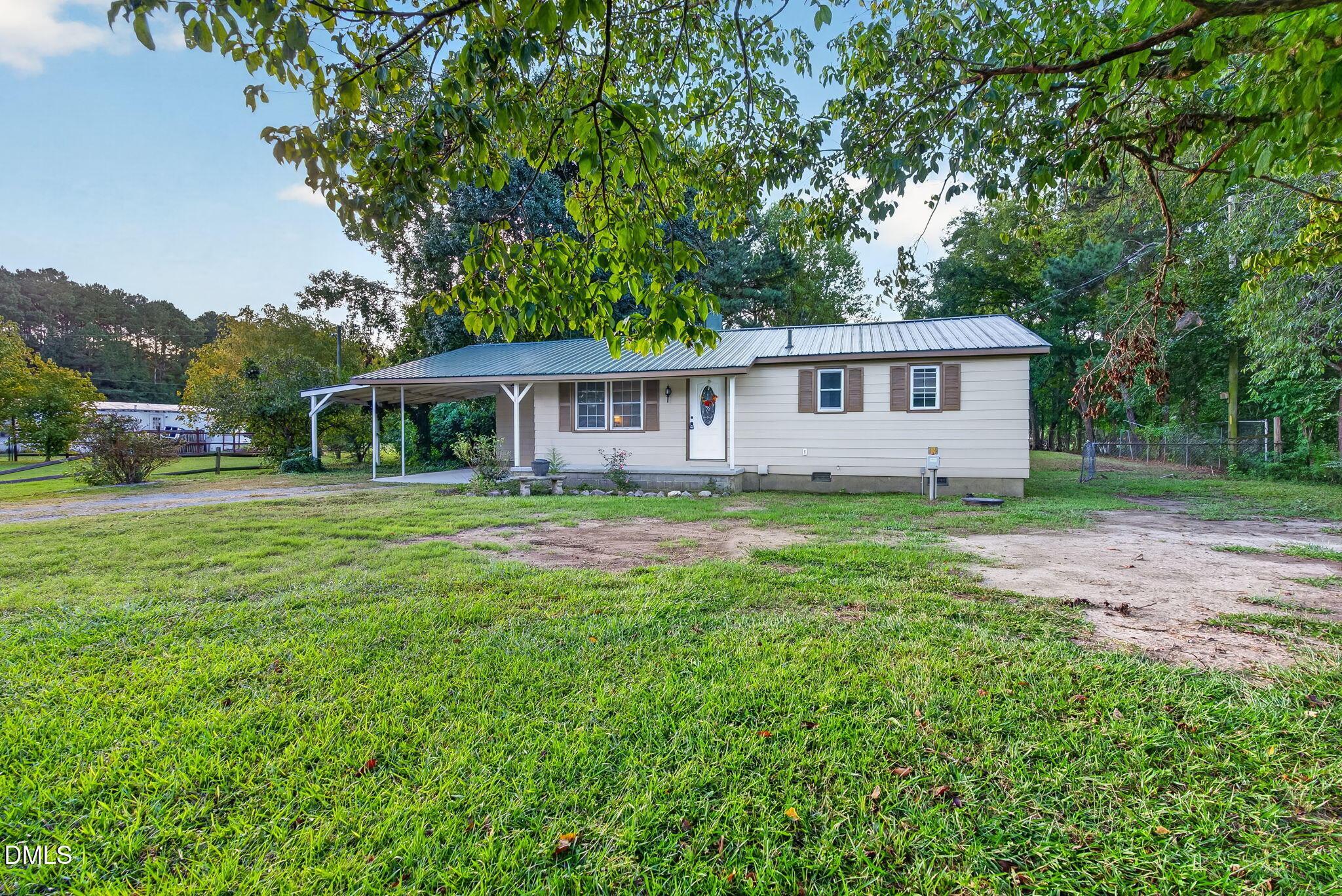 935 Maynard Road Property Photo 4