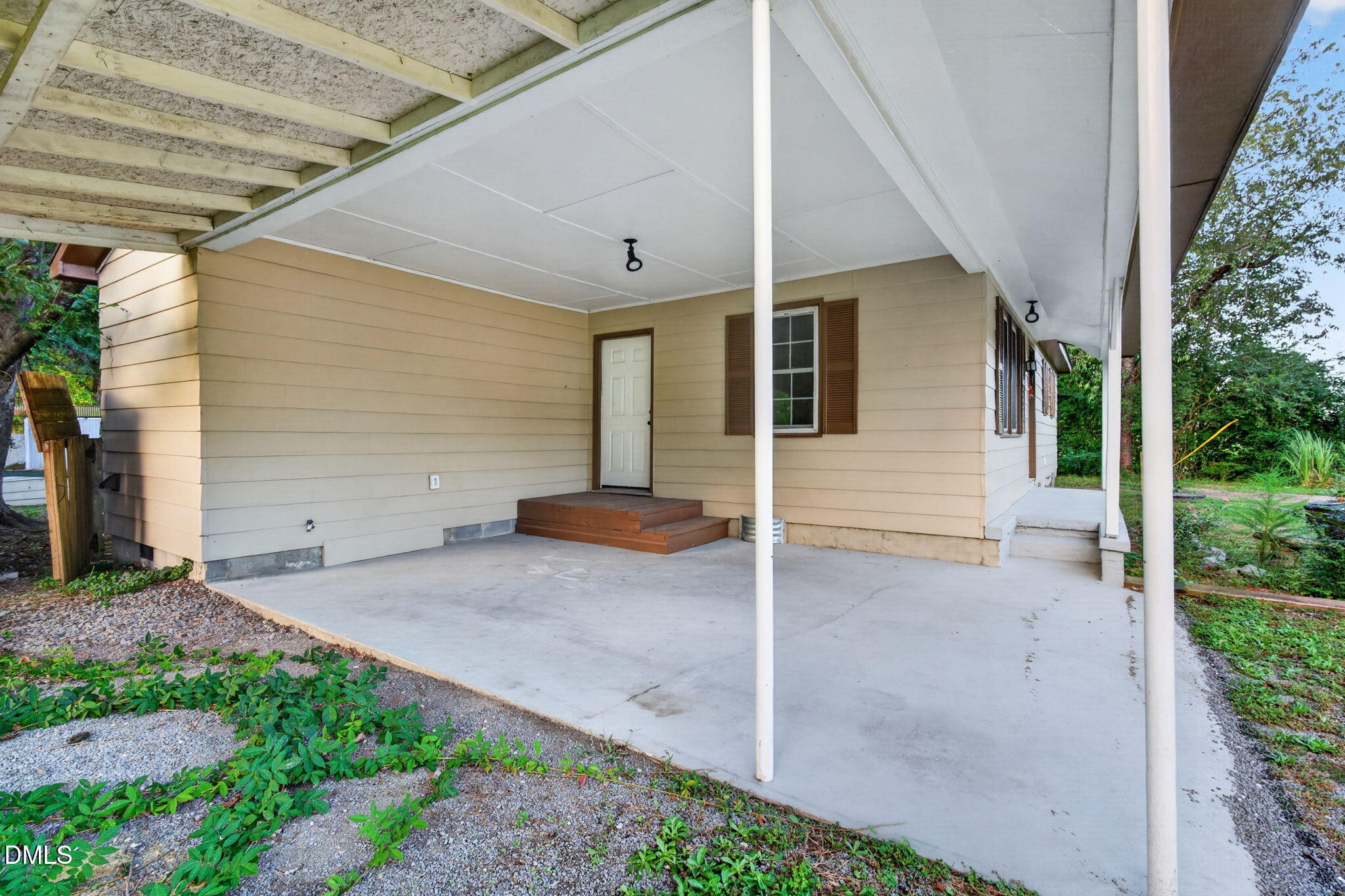 935 Maynard Road Property Photo 6