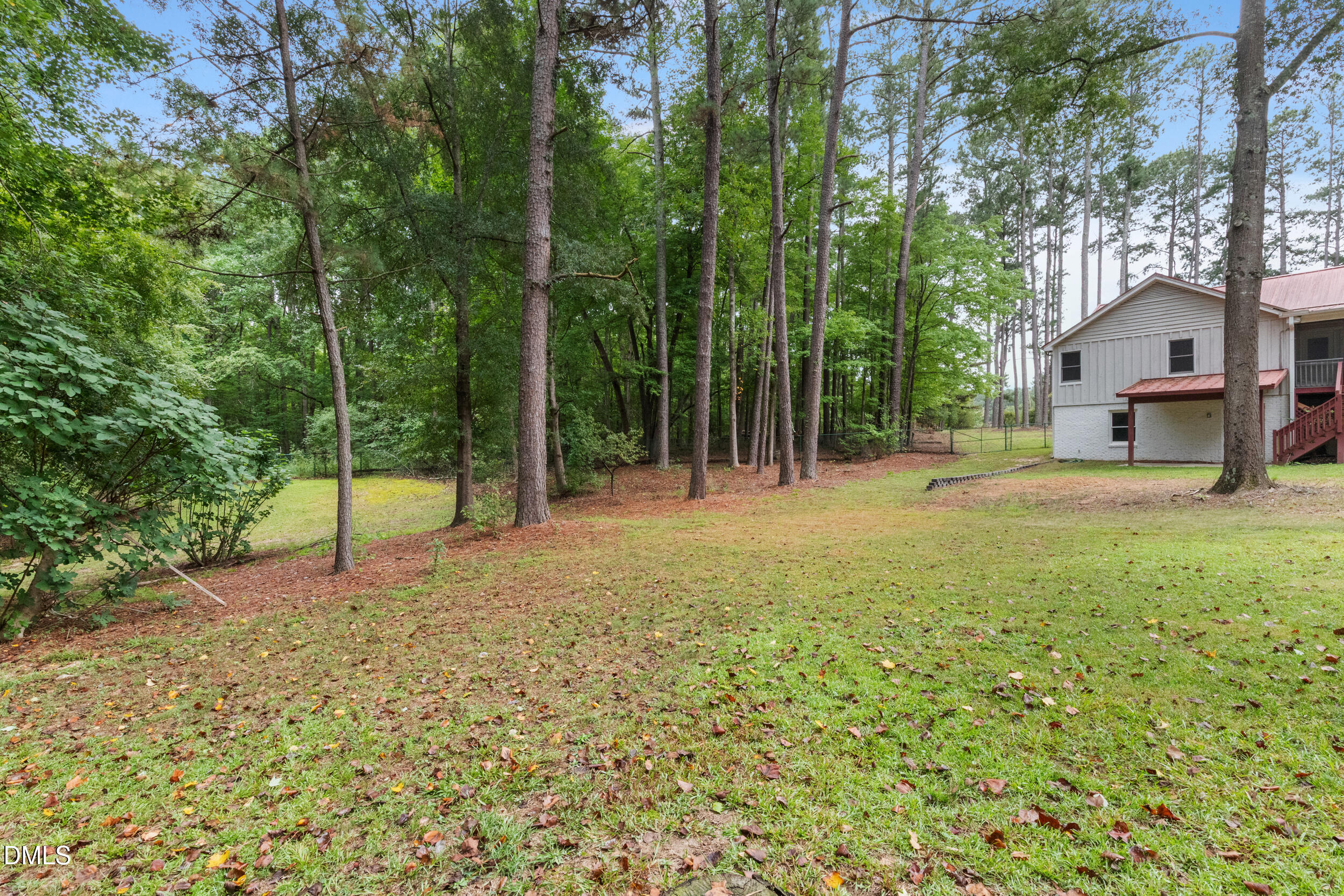 2329 Win Road Property Photo 9