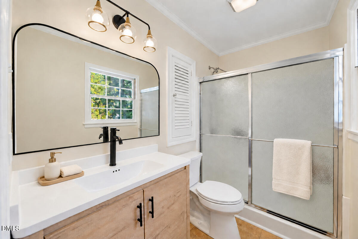2613 W Cornwallis Road Property Photo 25