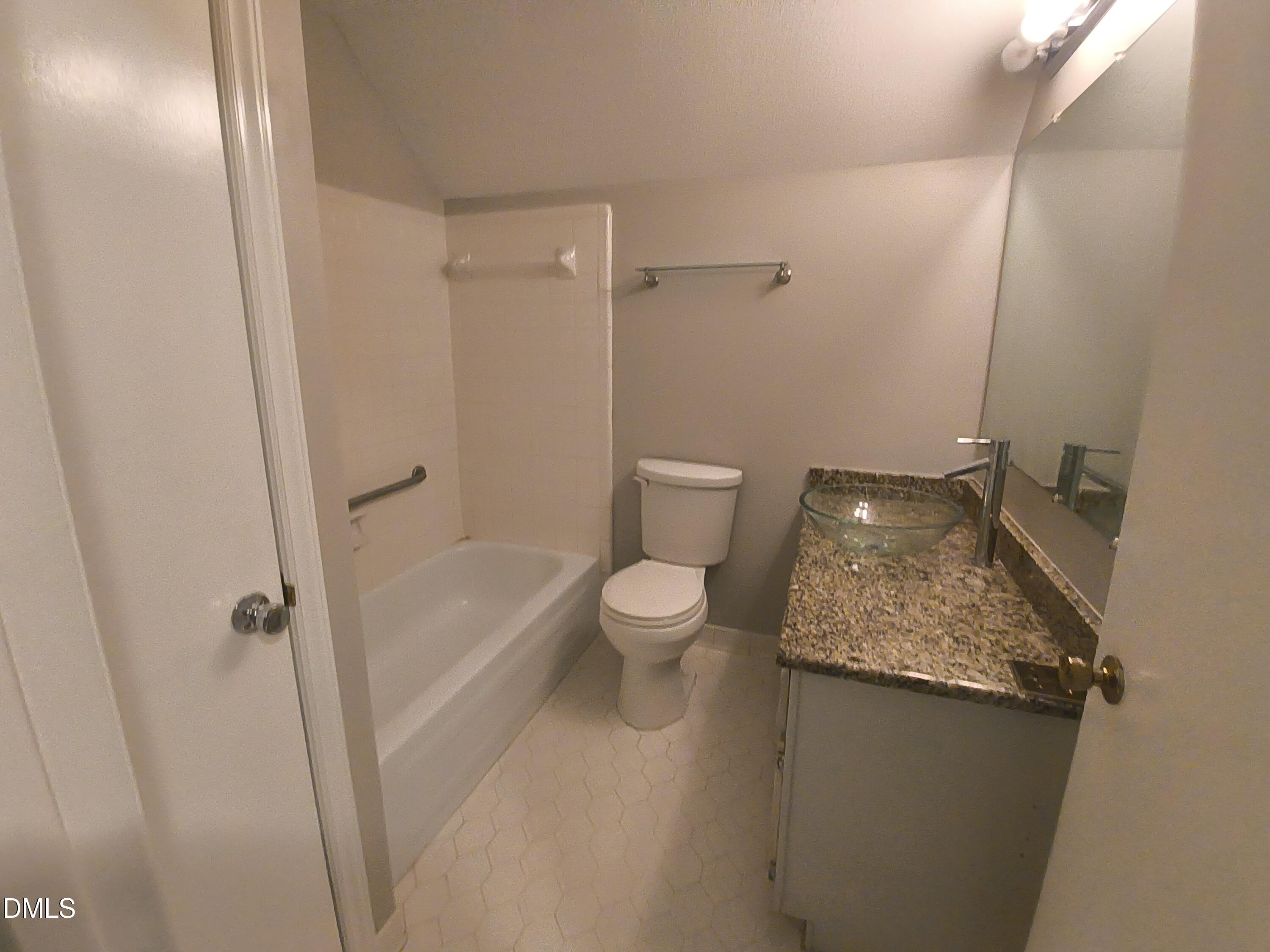 708 Dawnwood Court Property Photo 32