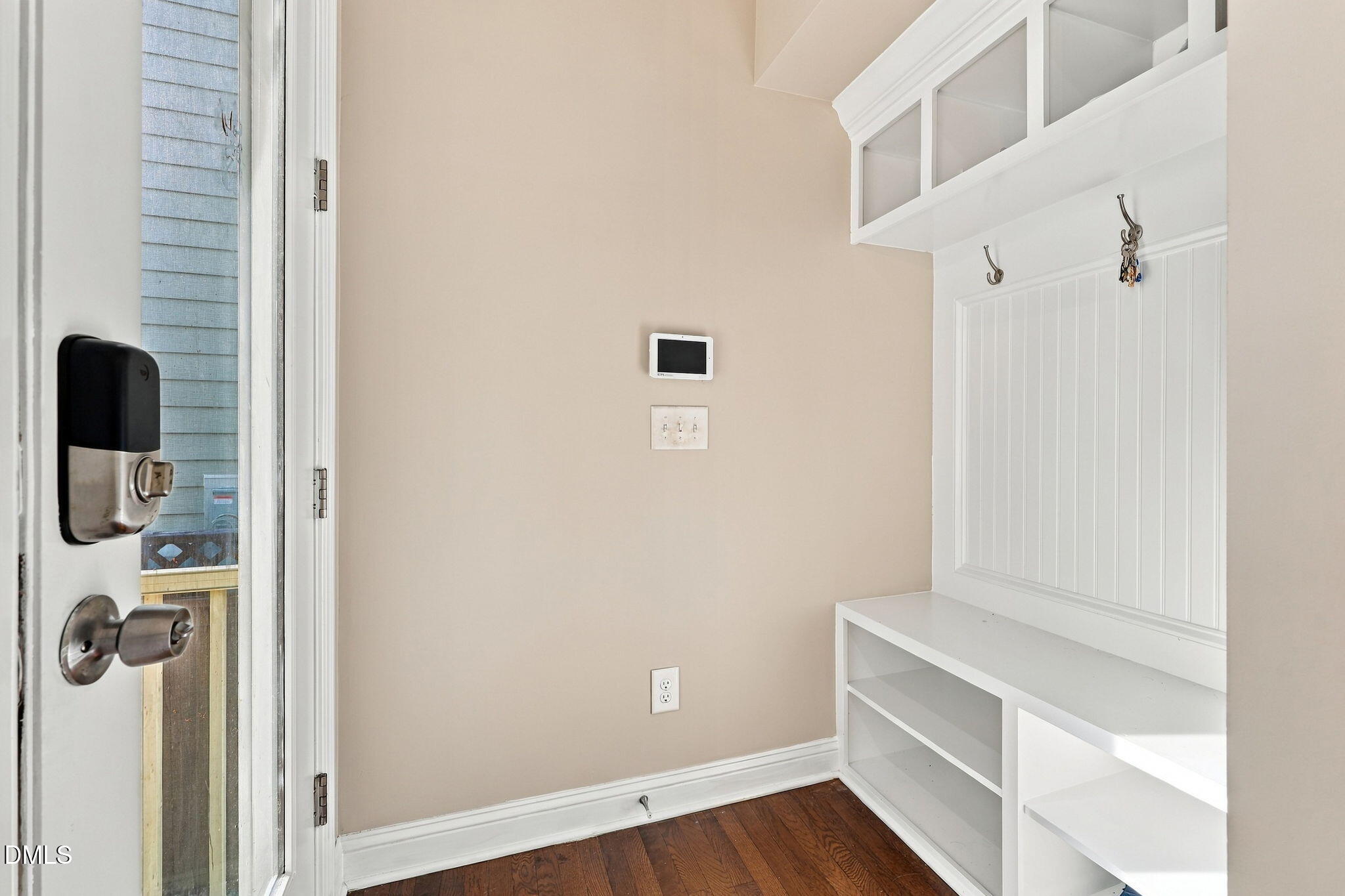2104 Bluff Oak Drive Property Photo 4
