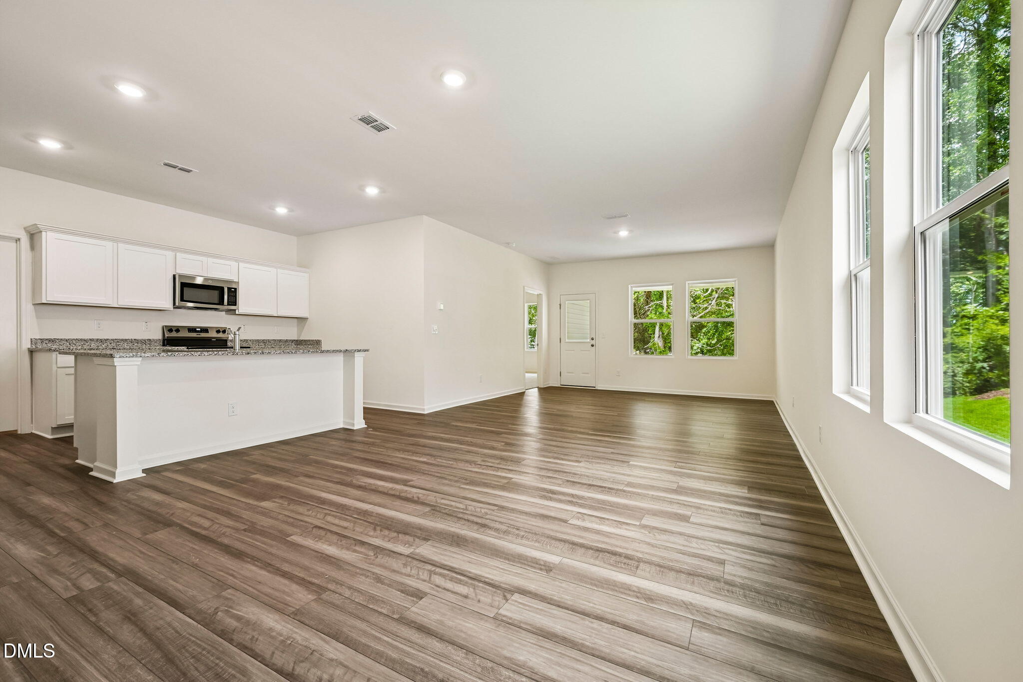 860 Hanford Lndg Drive Property Photo 17