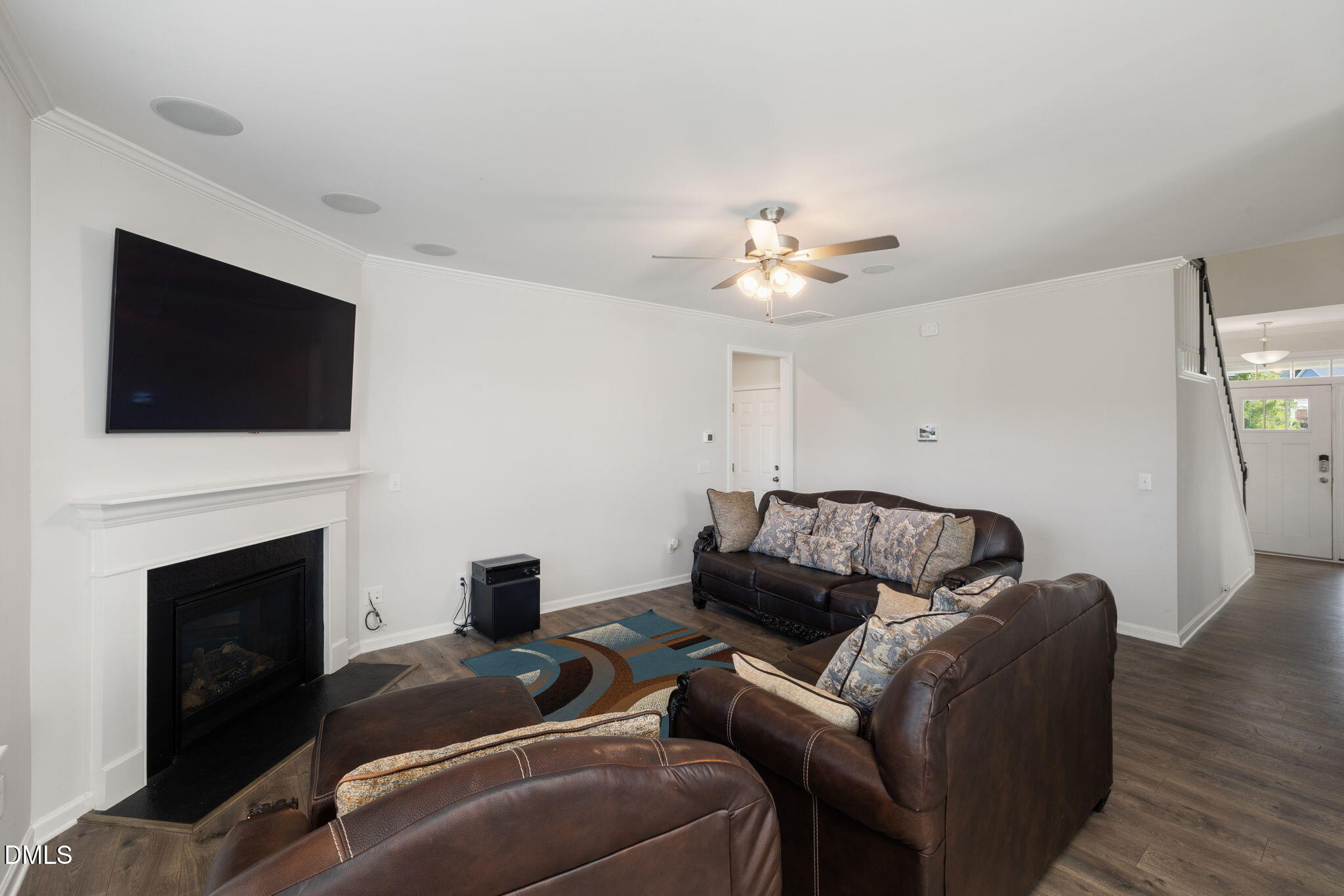 376 Streamliner Boulevard Property Photo 7