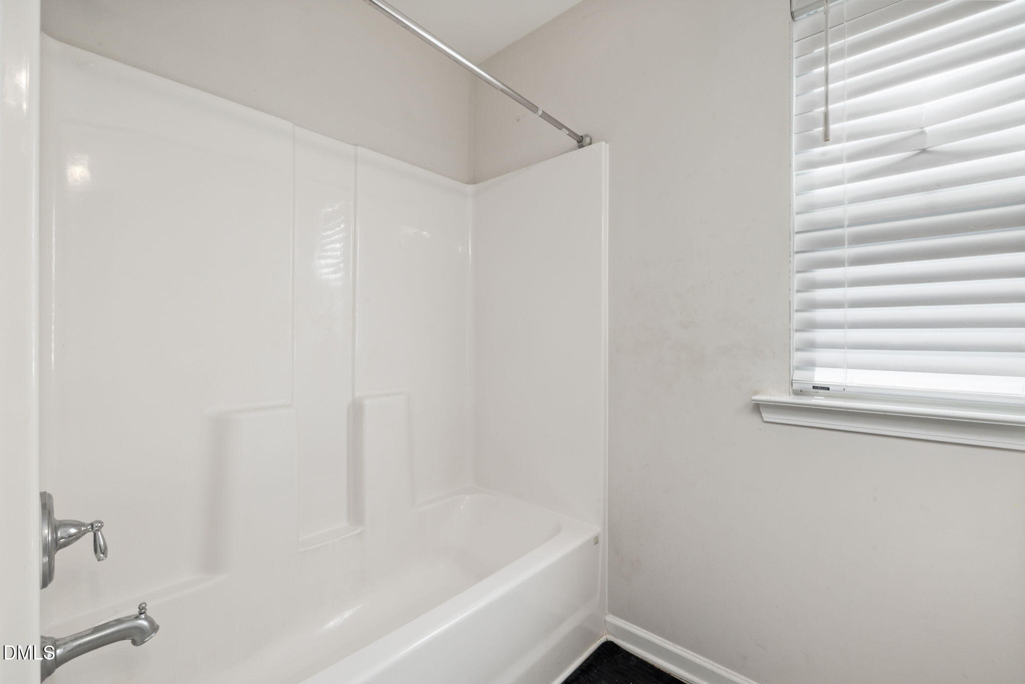 376 Streamliner Boulevard Property Photo 38