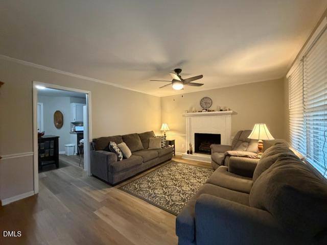 111 Fox Run Property Photo 4