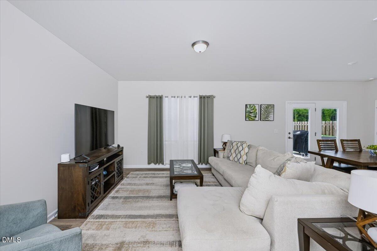 1528 Rhodes Pond Street Property Photo 4
