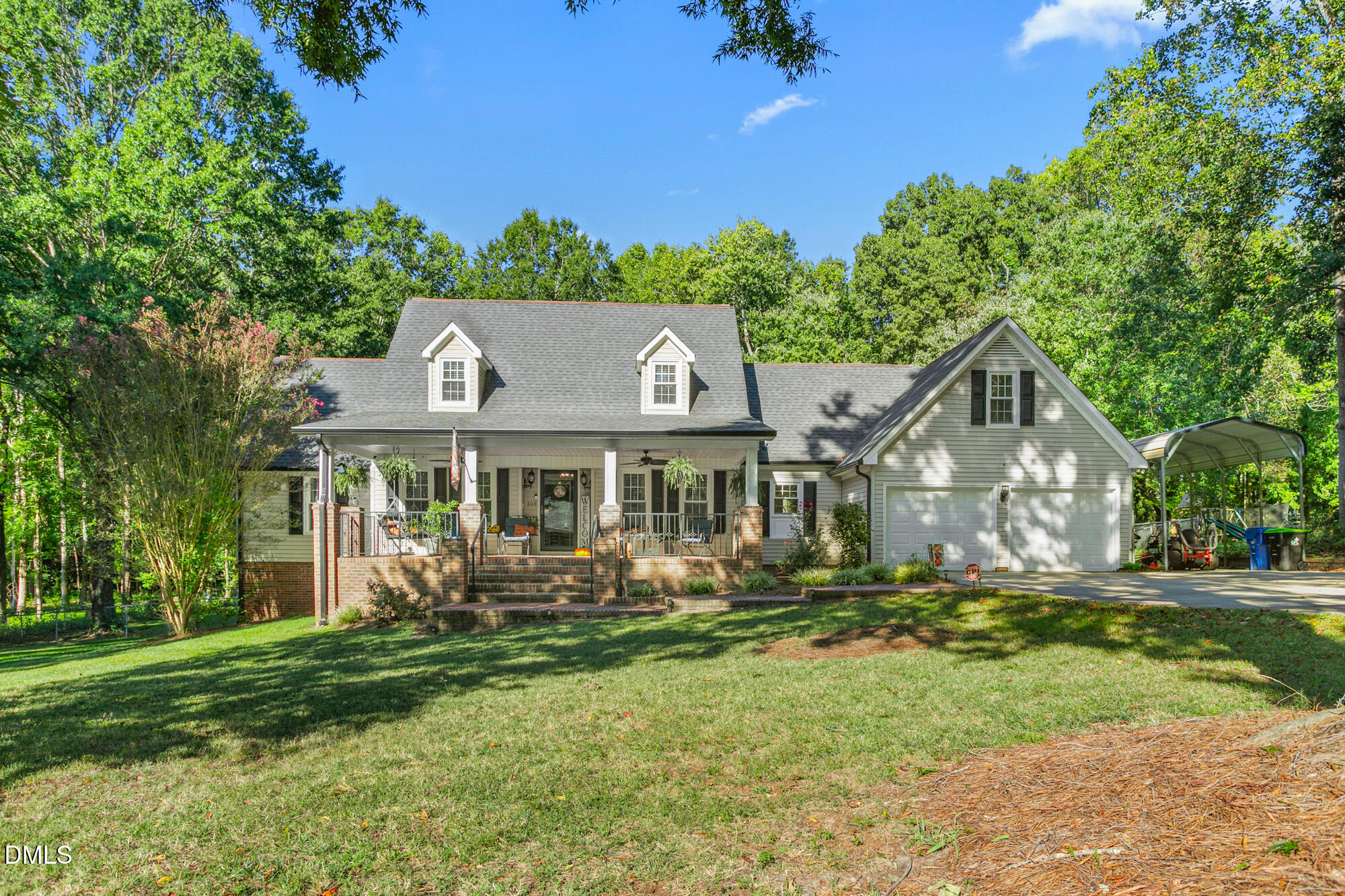 308 Woodland Drive Property Photo 1