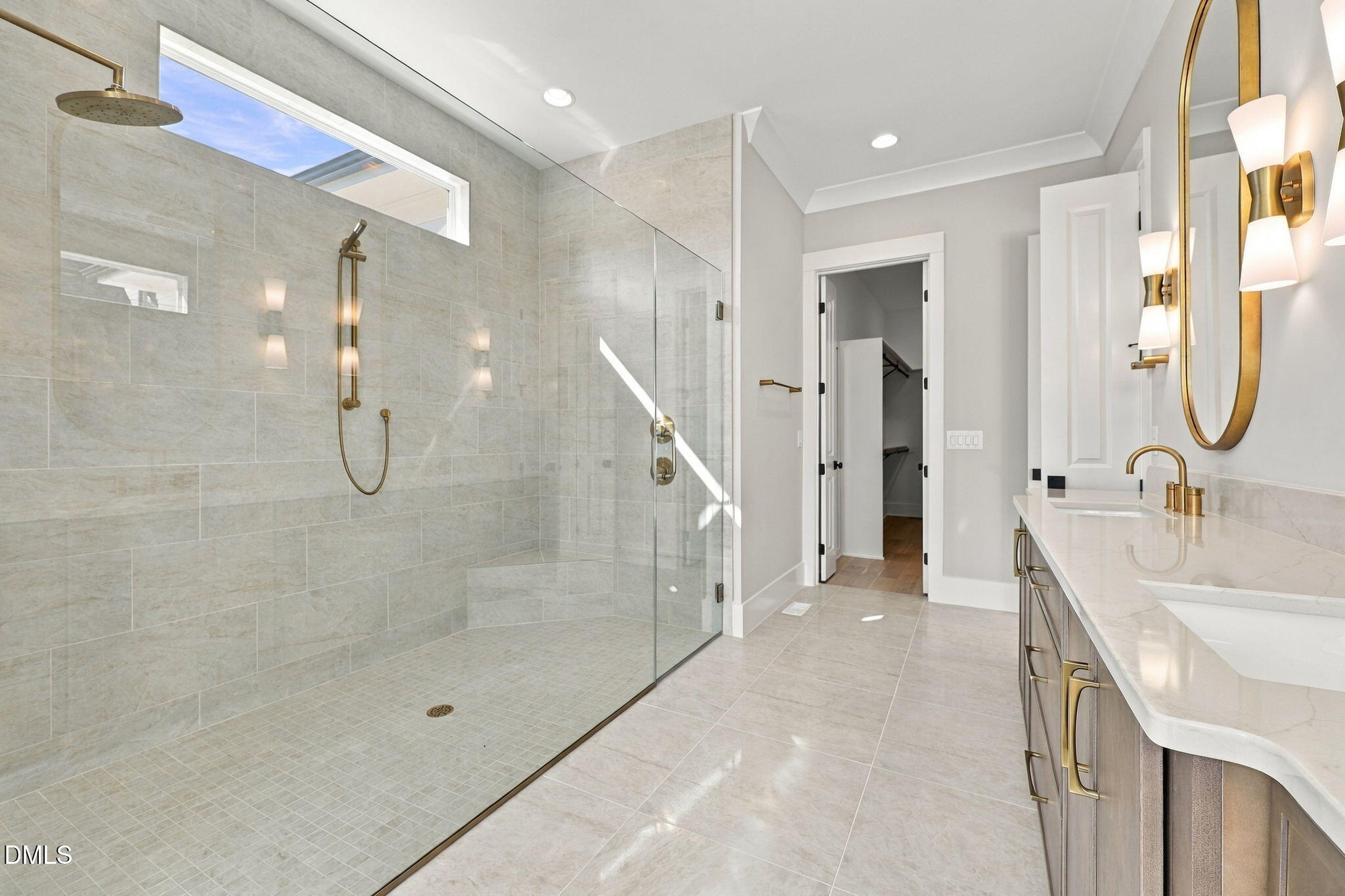 2432 Rosslare Mews Lane Property Photo 20