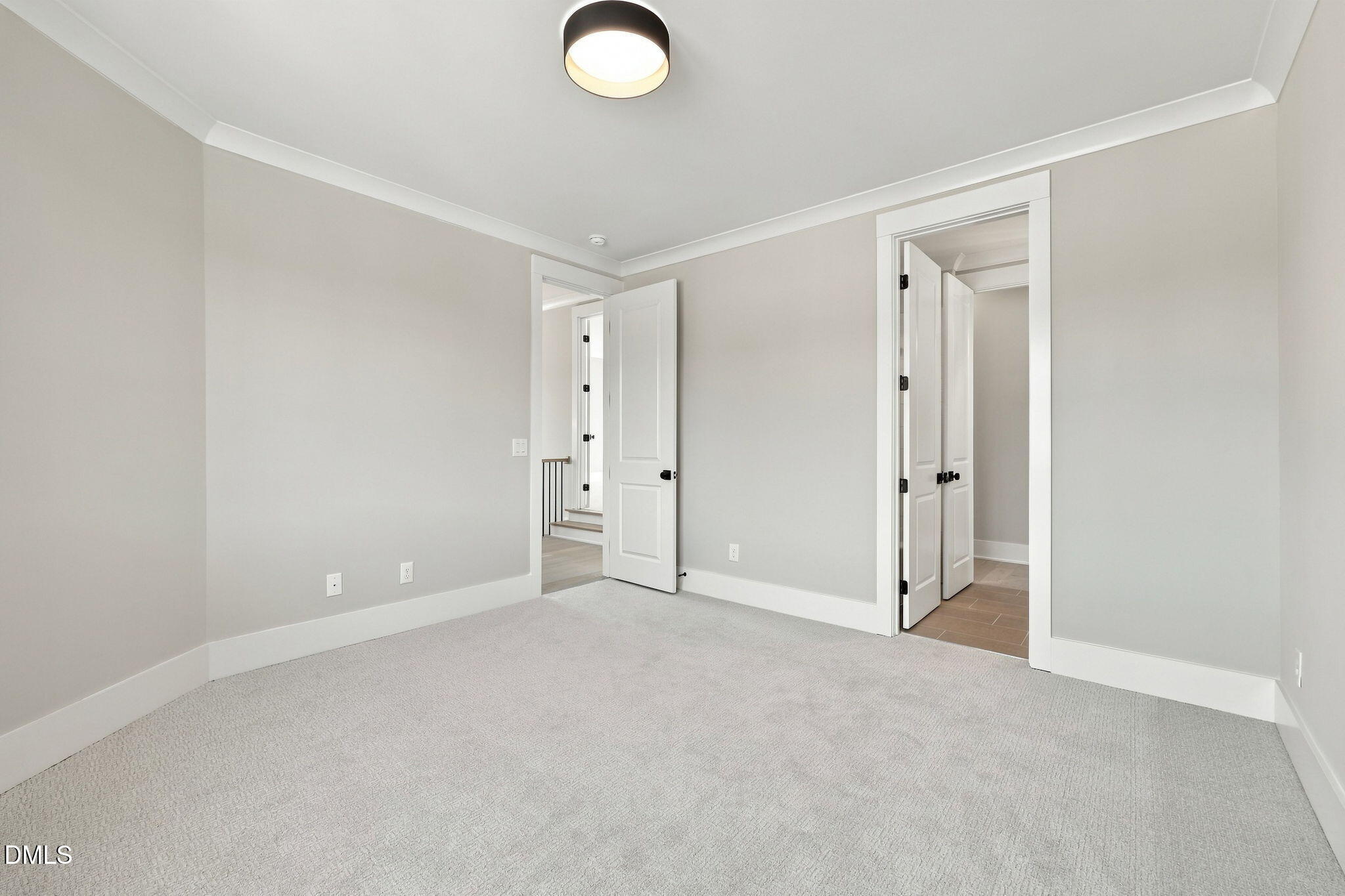 2432 Rosslare Mews Lane Property Photo 36