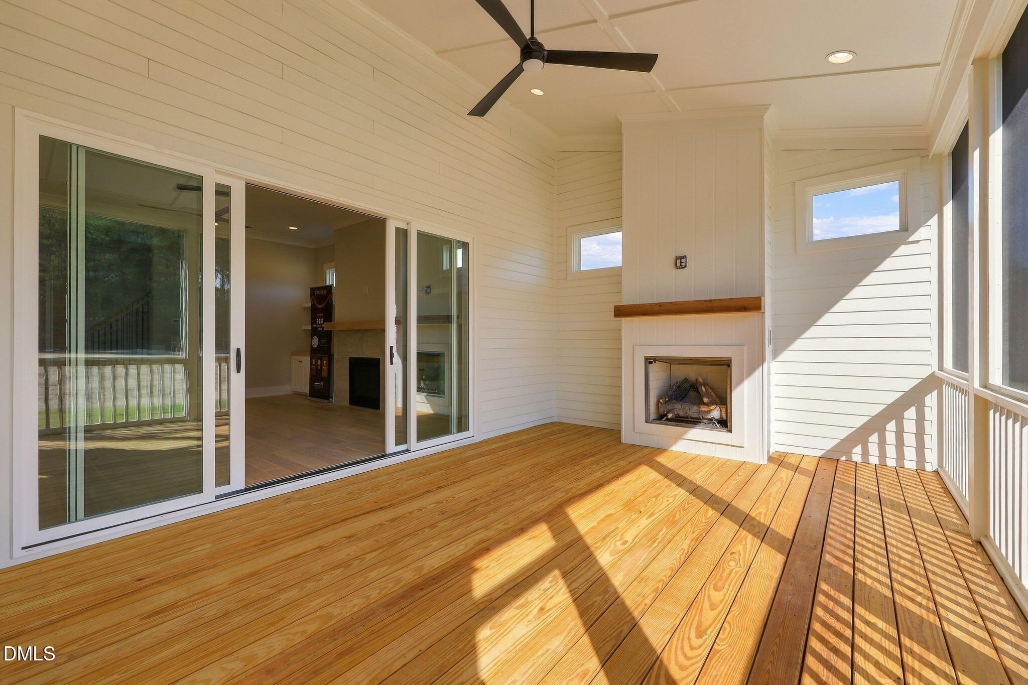2432 Rosslare Mews Lane Property Photo 44