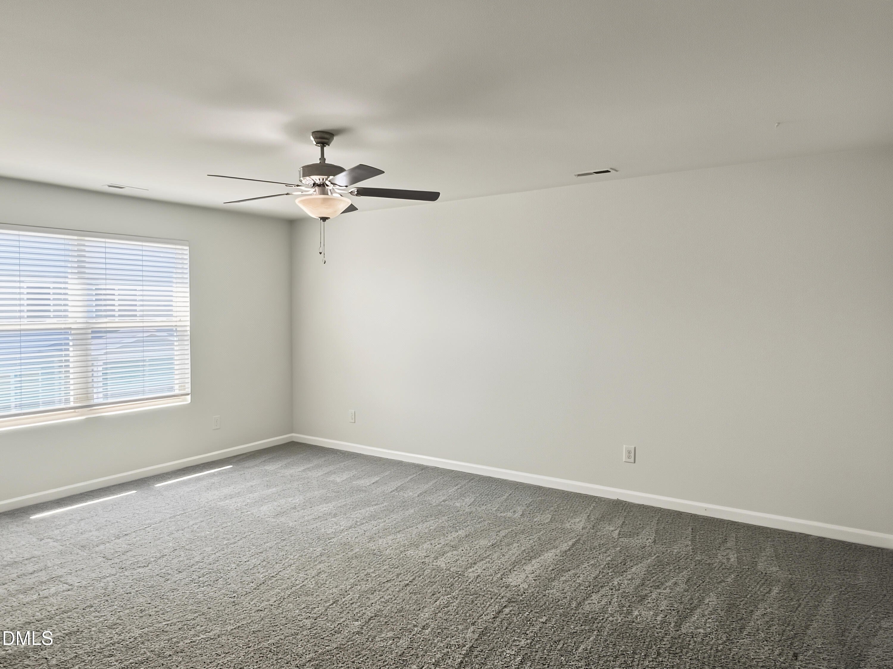 96 Saddle Oaks Lane Property Photo 6