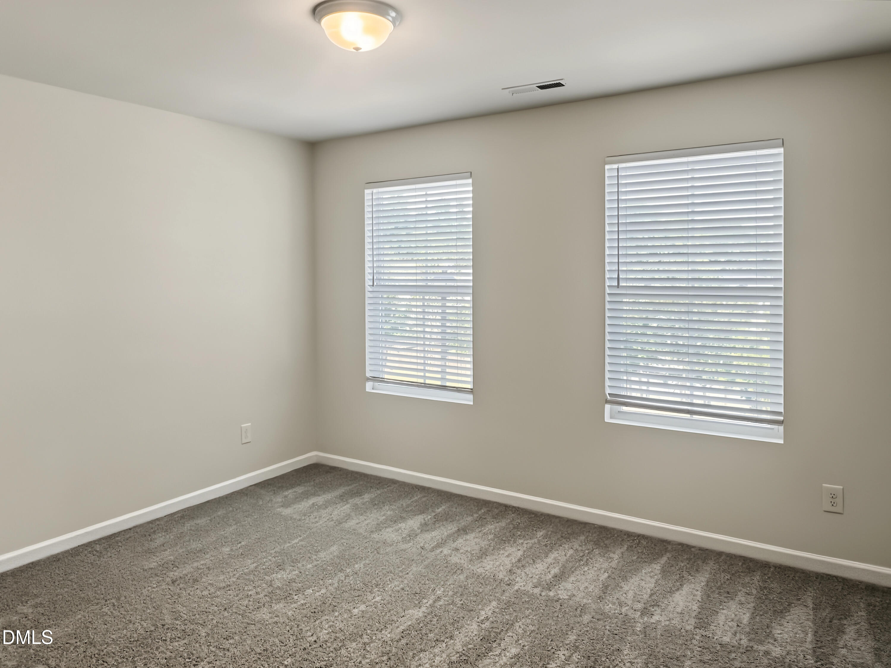 96 Saddle Oaks Lane Property Photo 10