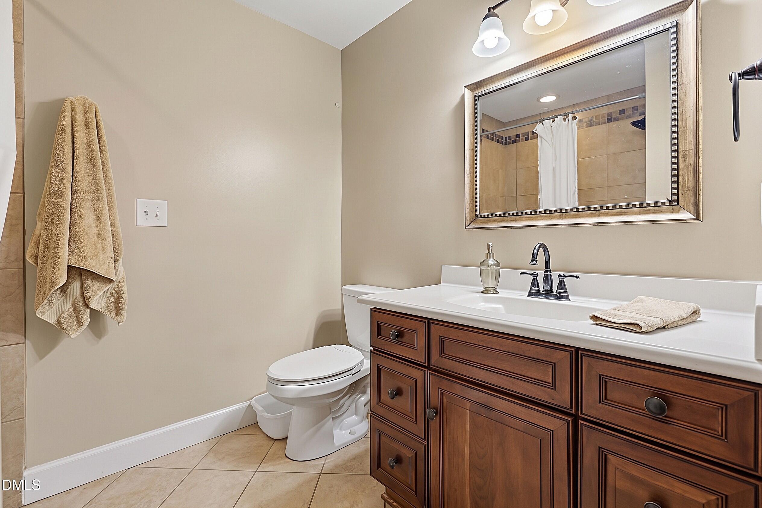 4105 Yadkin Drive Property Photo 18