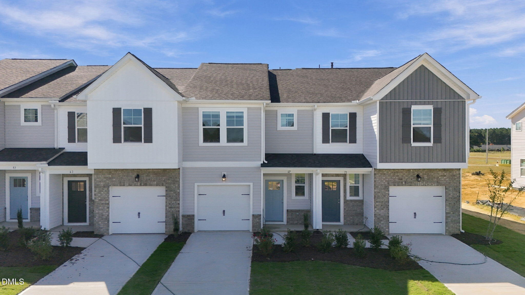 93 Chancellor Drive Property Photo 1