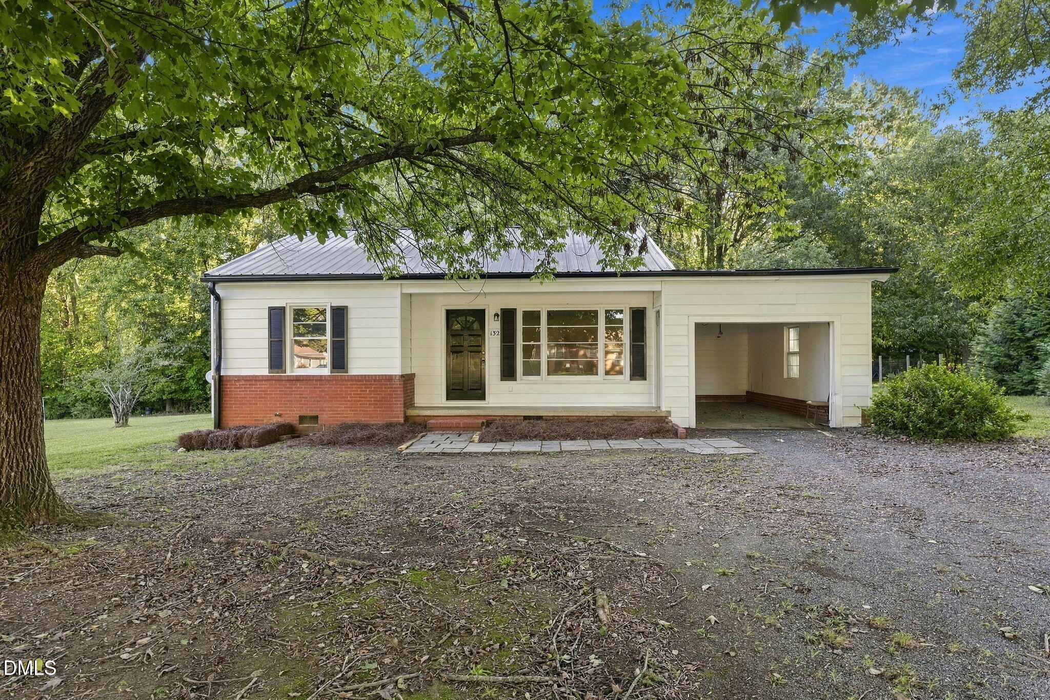 132 N Randolph Street Property Photo 1
