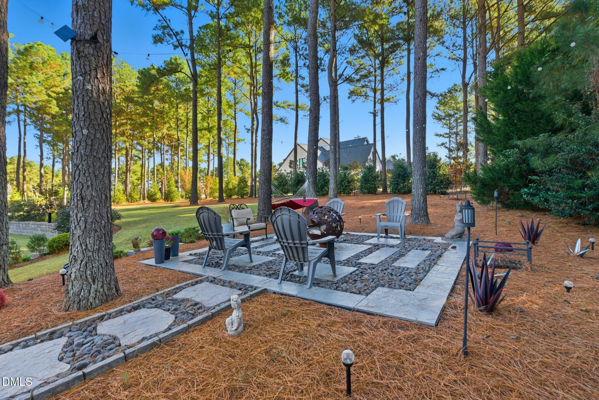 2424 Heartley Drive Property Photo 4