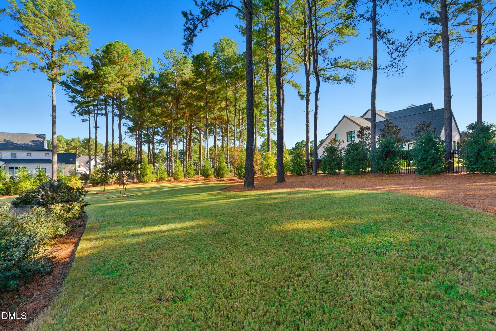 2424 Heartley Drive Property Photo 15