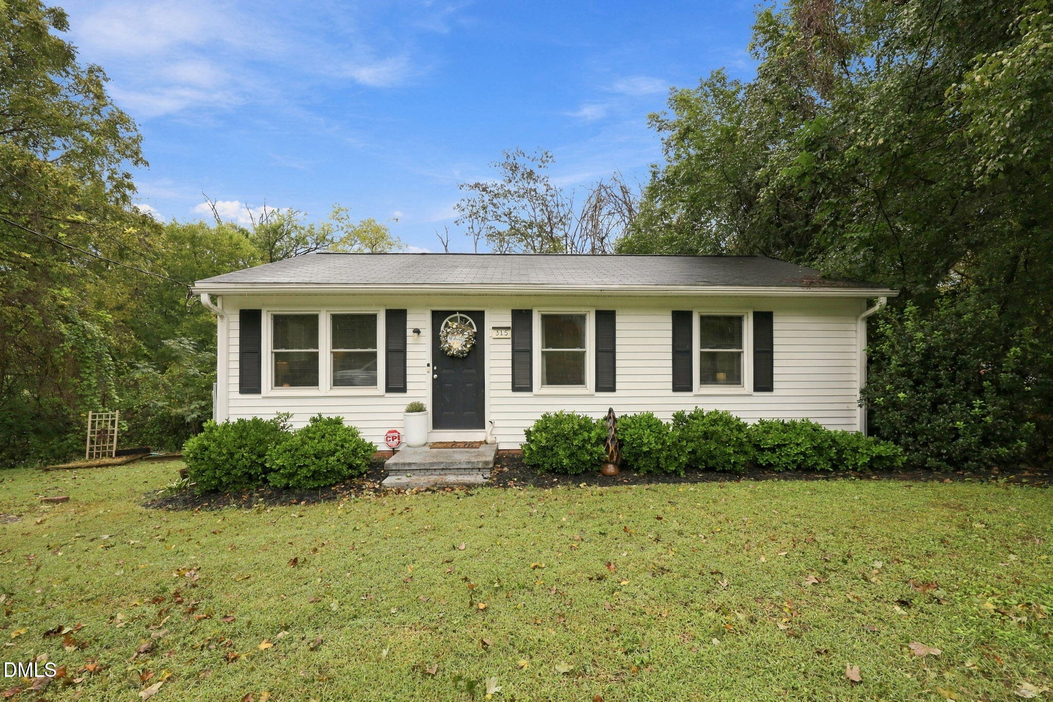 315 Lang Court Property Photo 1