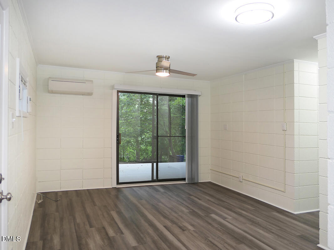 1000 Sparrow Trail B Property Photo 4