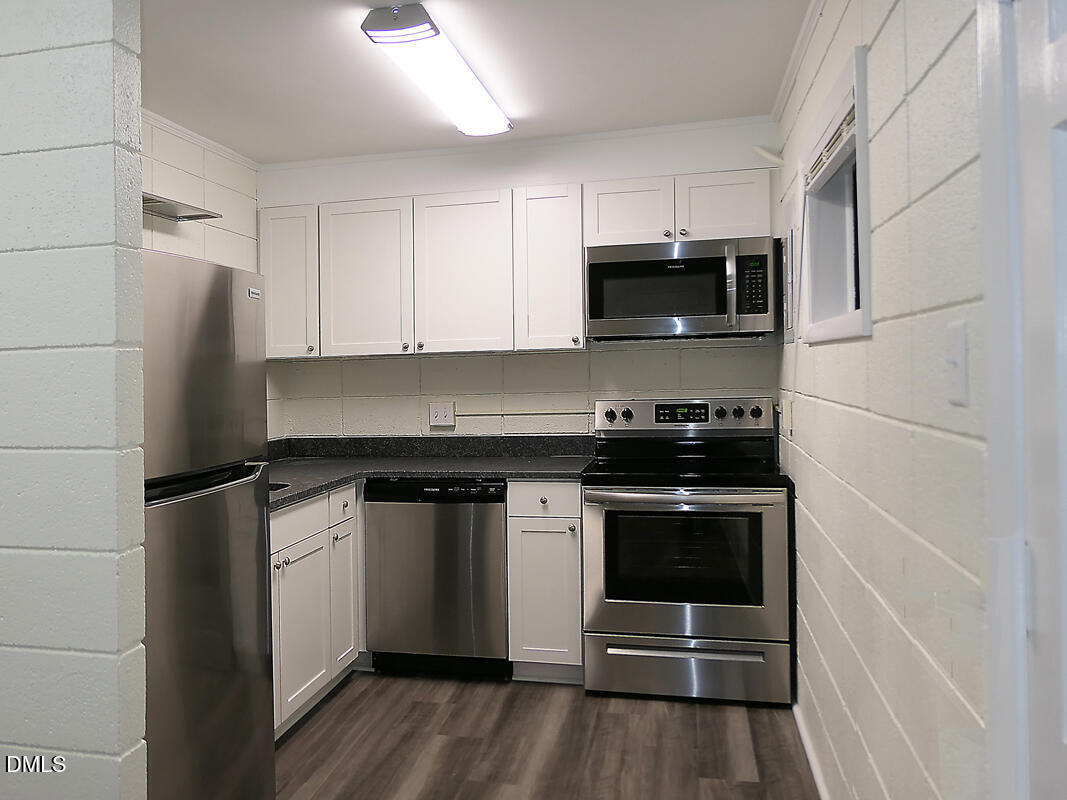 1000 Sparrow Trail B Property Photo 6