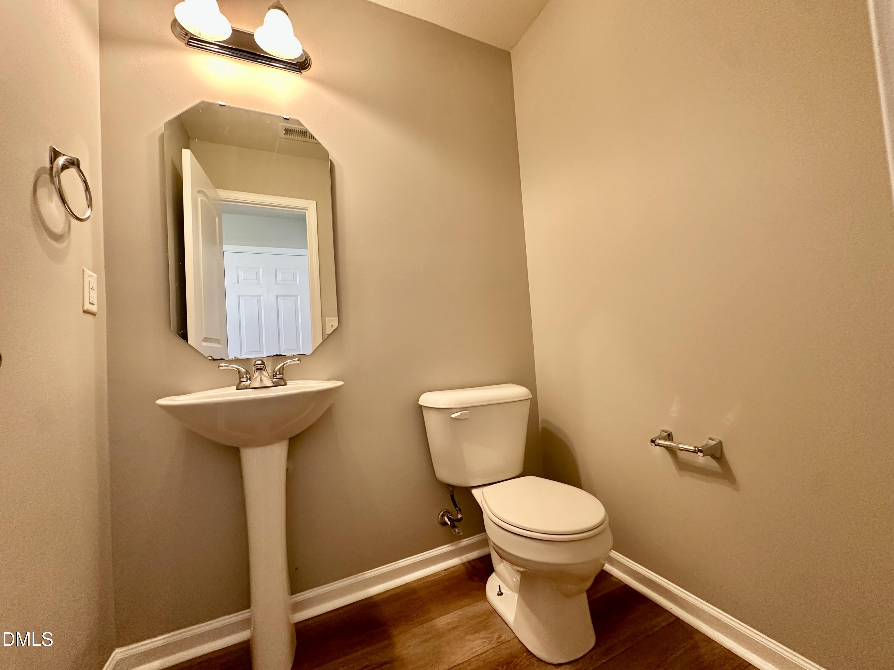 4773 Queen Pierrette Street Property Photo 11