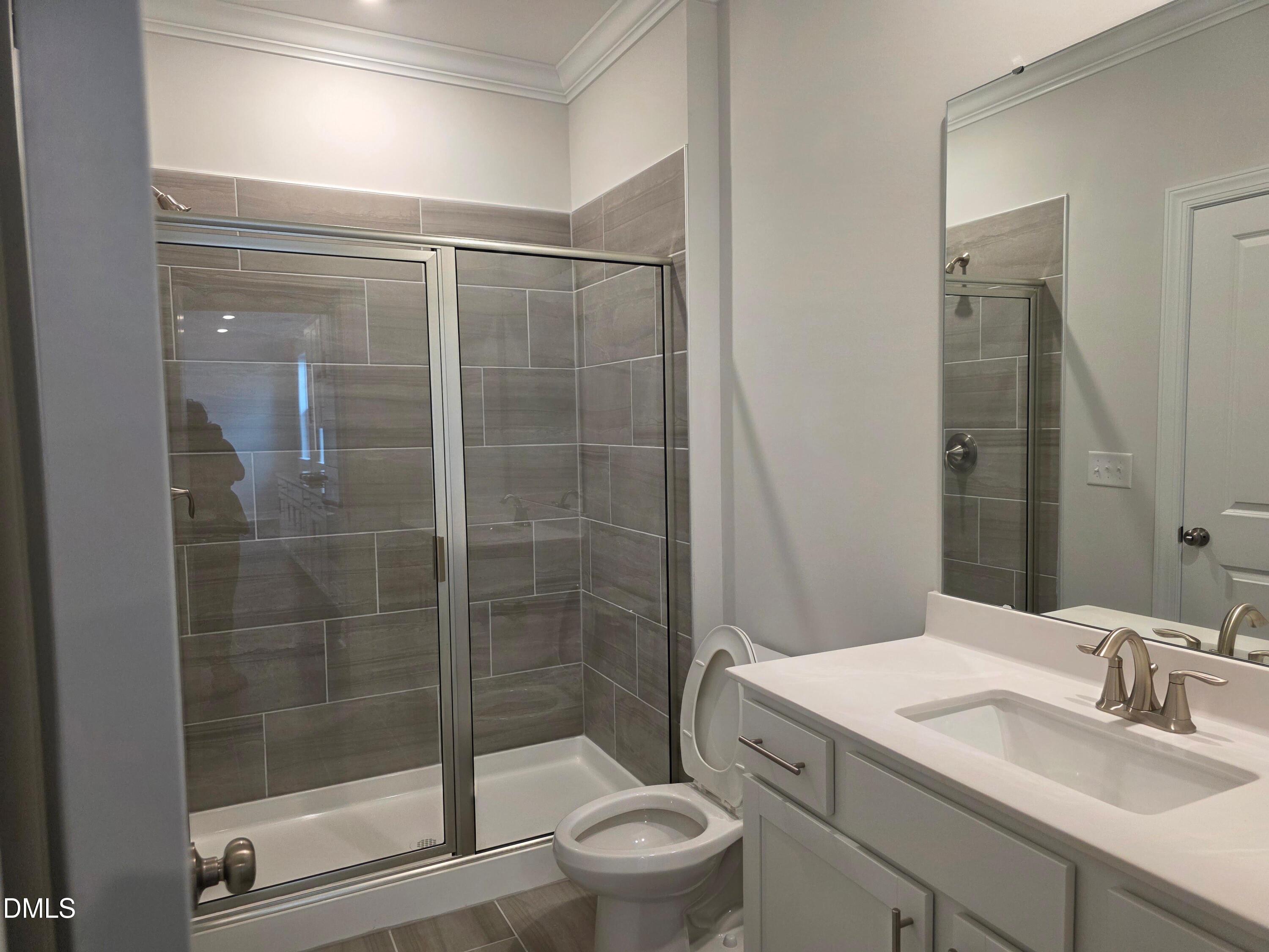 520 Everglow Lane Property Photo 8