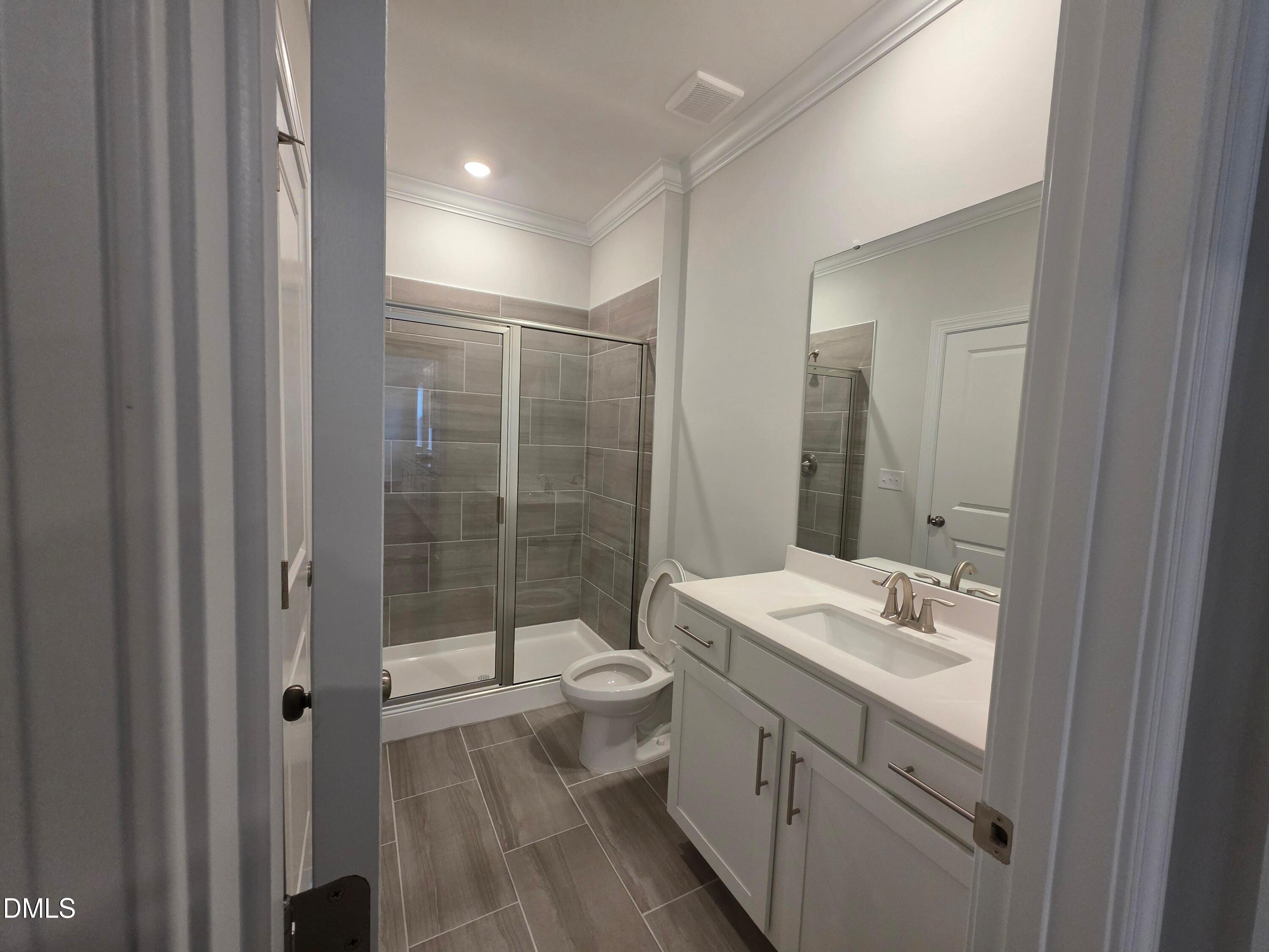 520 Everglow Lane Property Photo 9