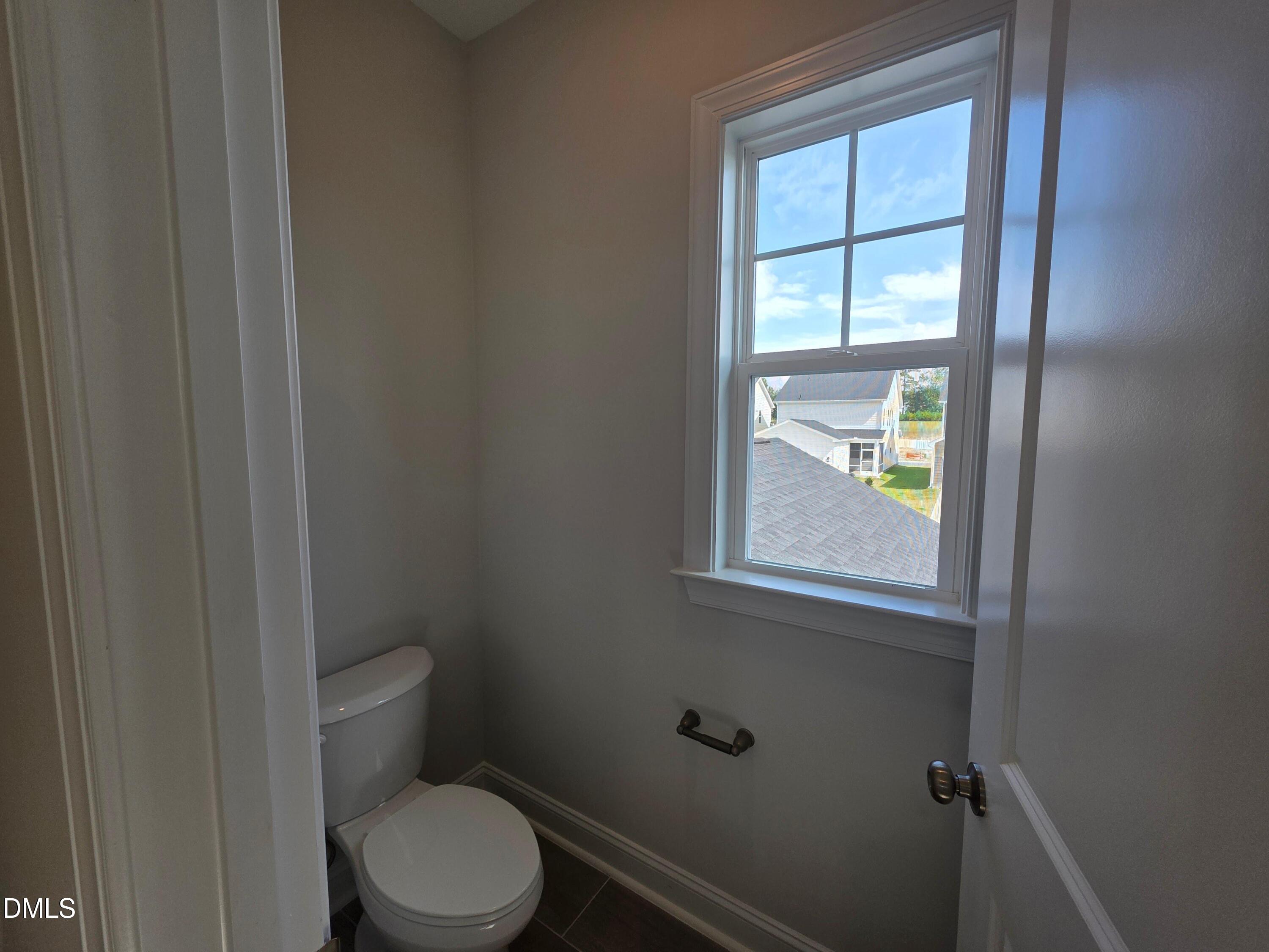 520 Everglow Lane Property Photo 18