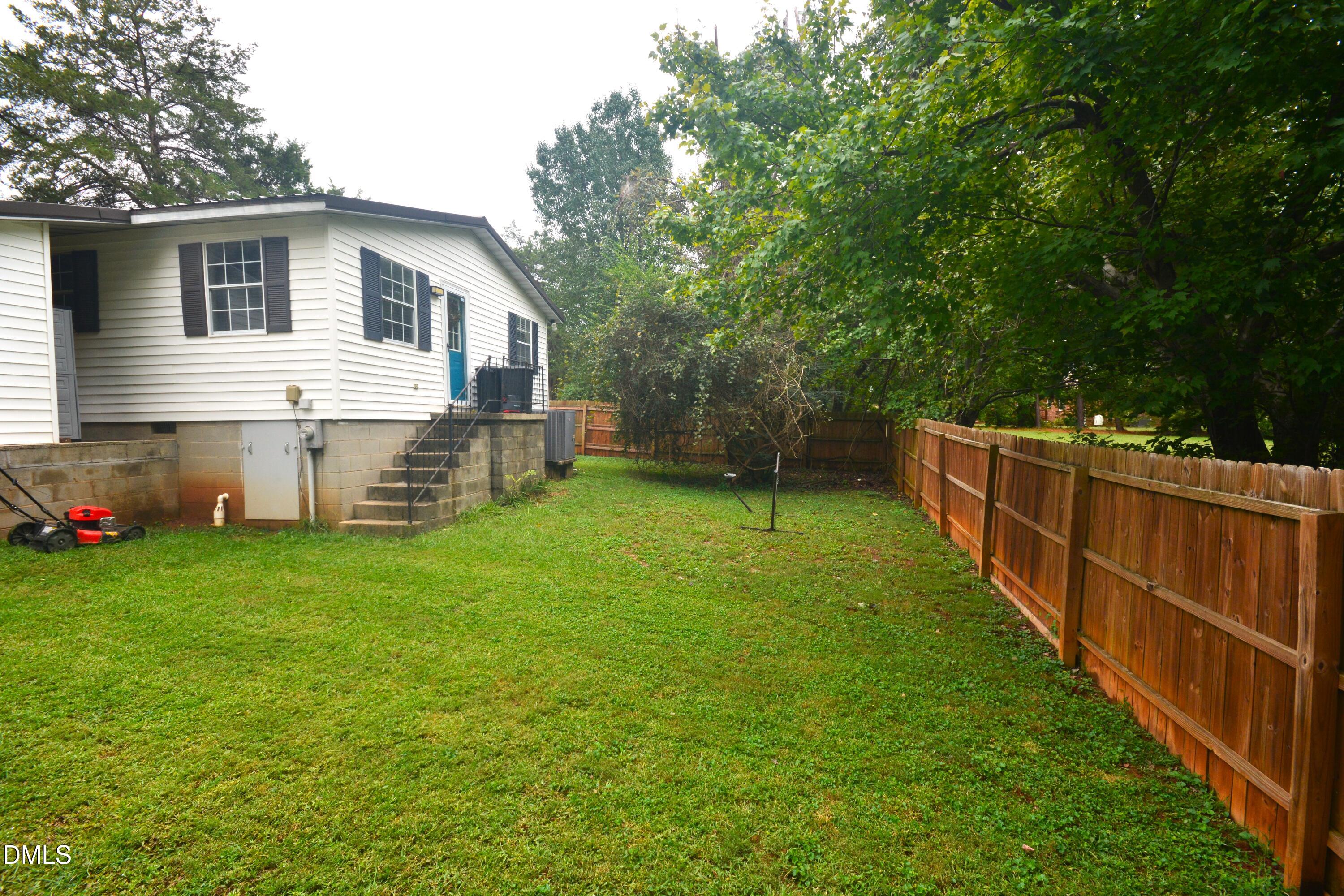 108 Scott Circle Property Photo 18