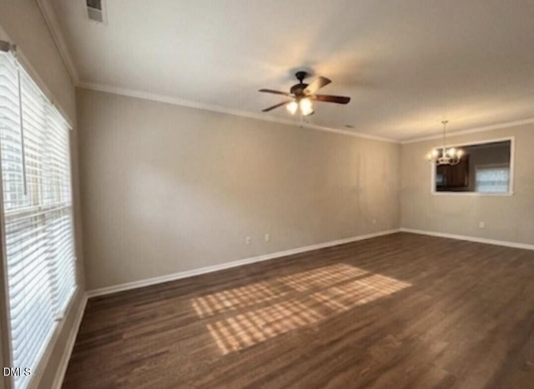 1008 Mica Lamp Court Property Photo 2