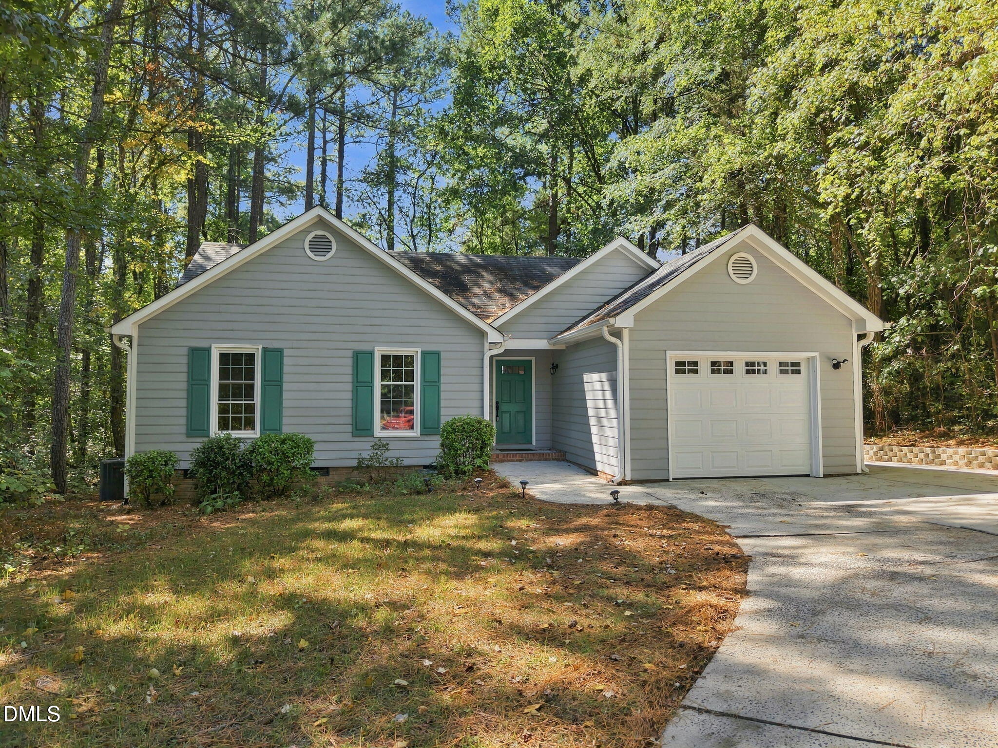 104 Shady Point Court Property Photo 1
